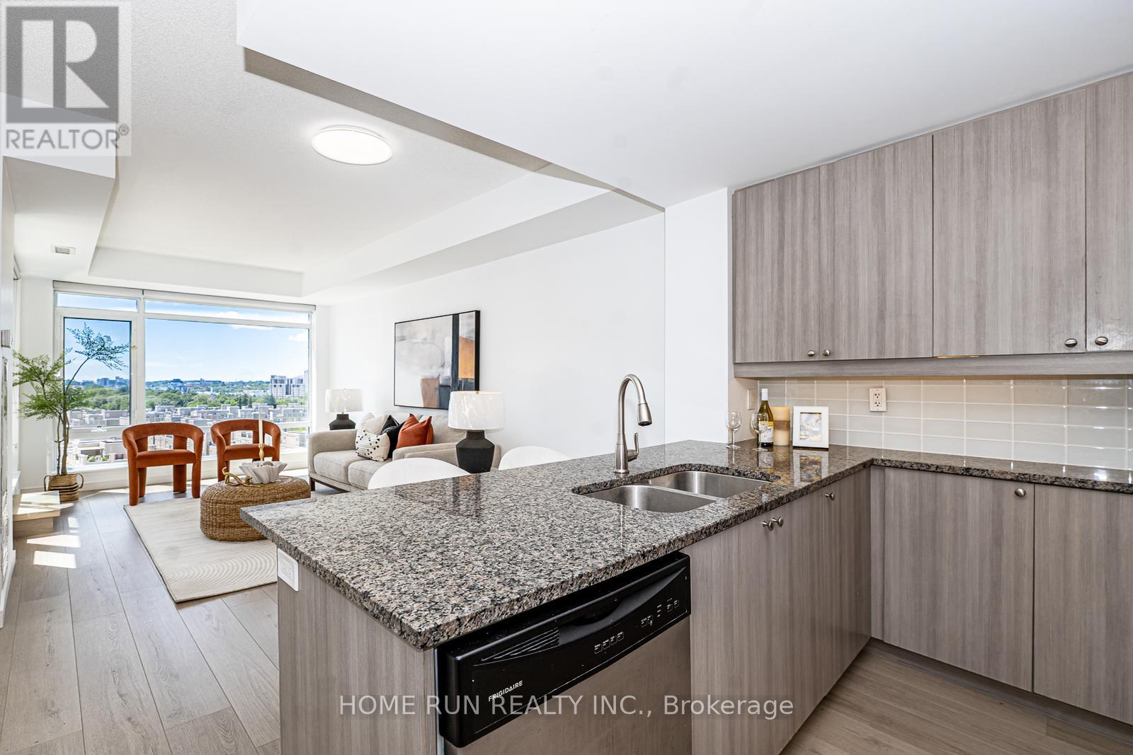 #902E 8110 BIRCHMOUNT ROAD W - 9