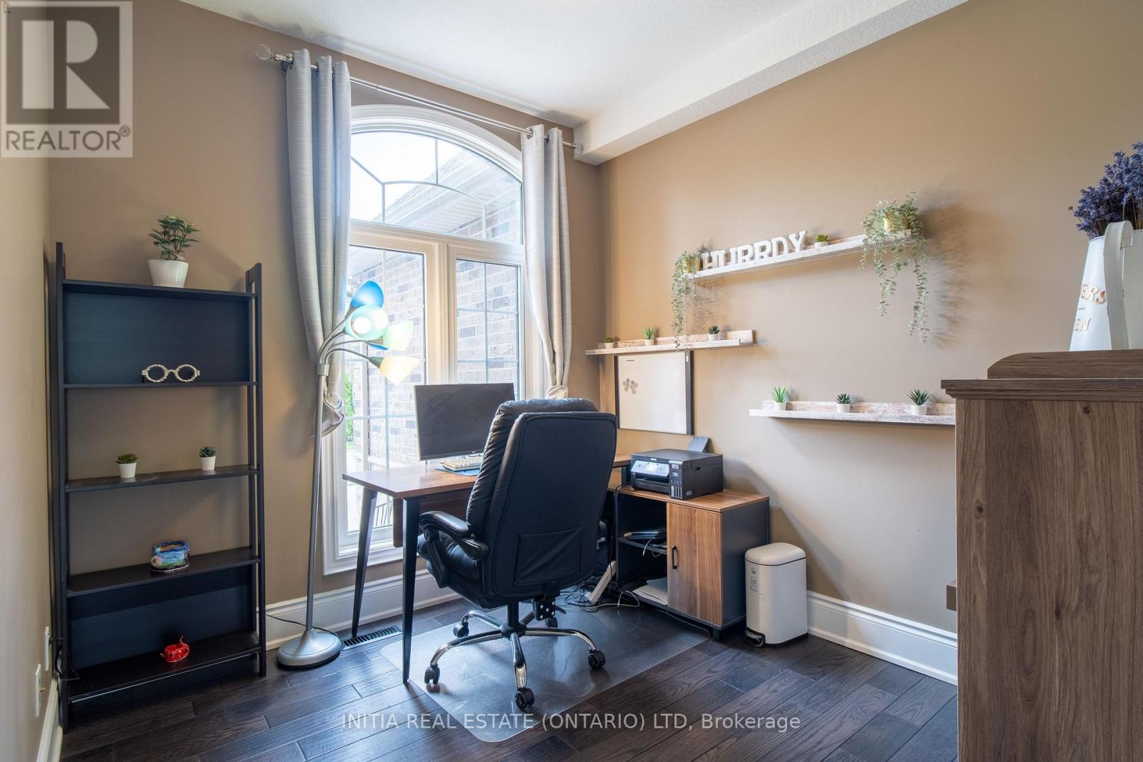 #31 515 SKYLINE AVENUE - 4