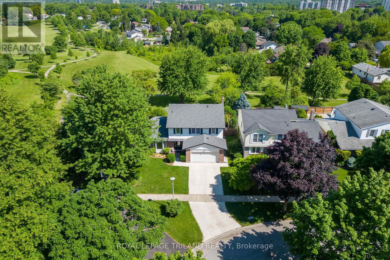 62 GARDENVALE CRESCENT - 3