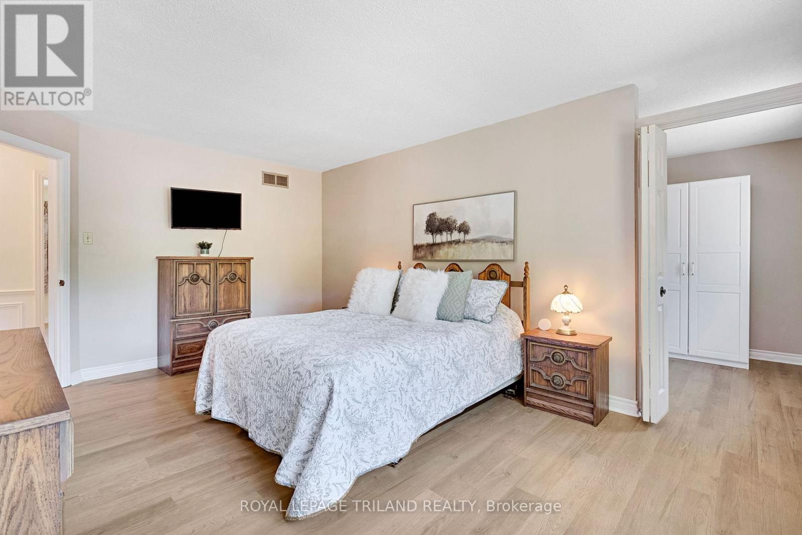 62 GARDENVALE CRESCENT - 31