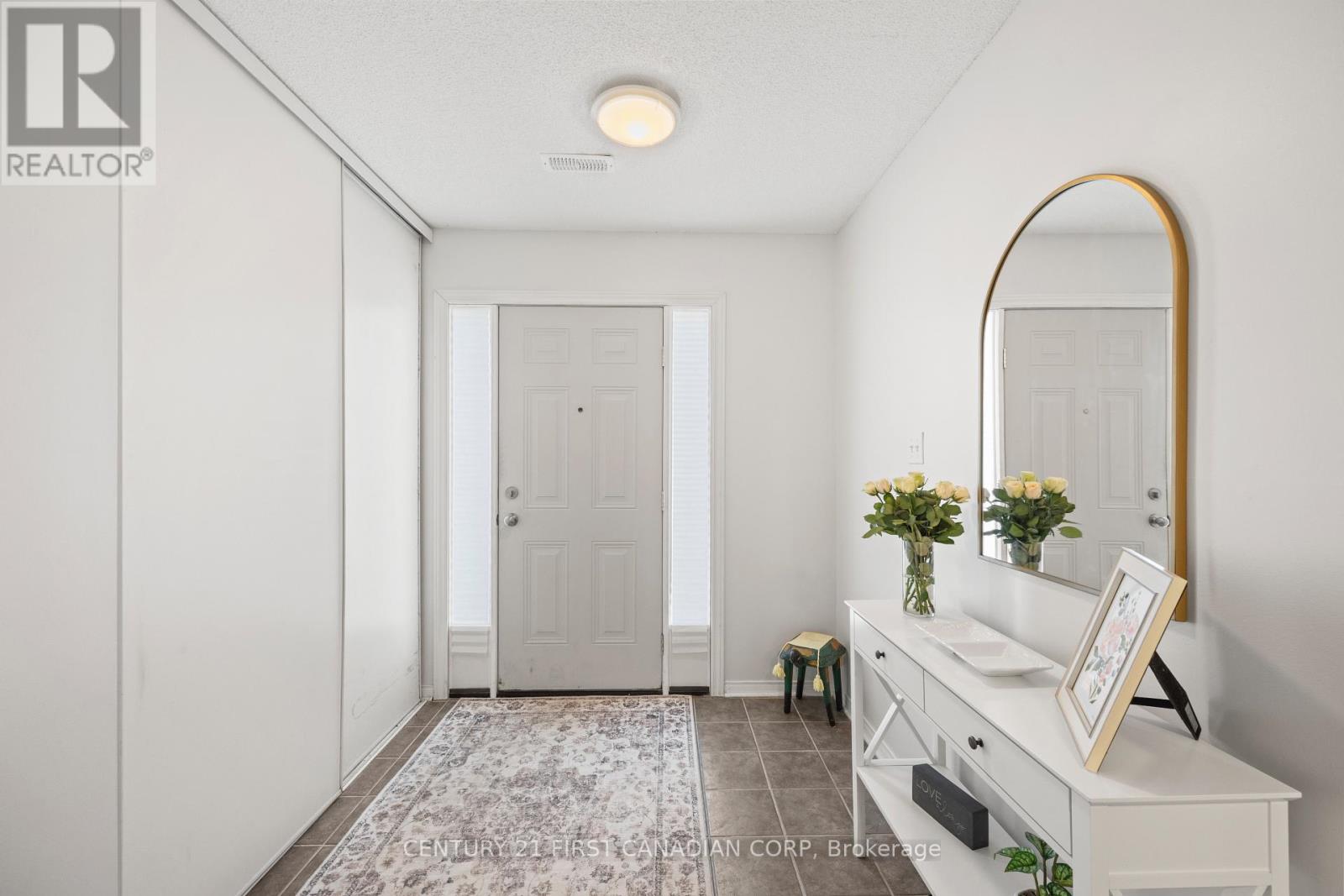 #25 9 AILSA PLACE - 10