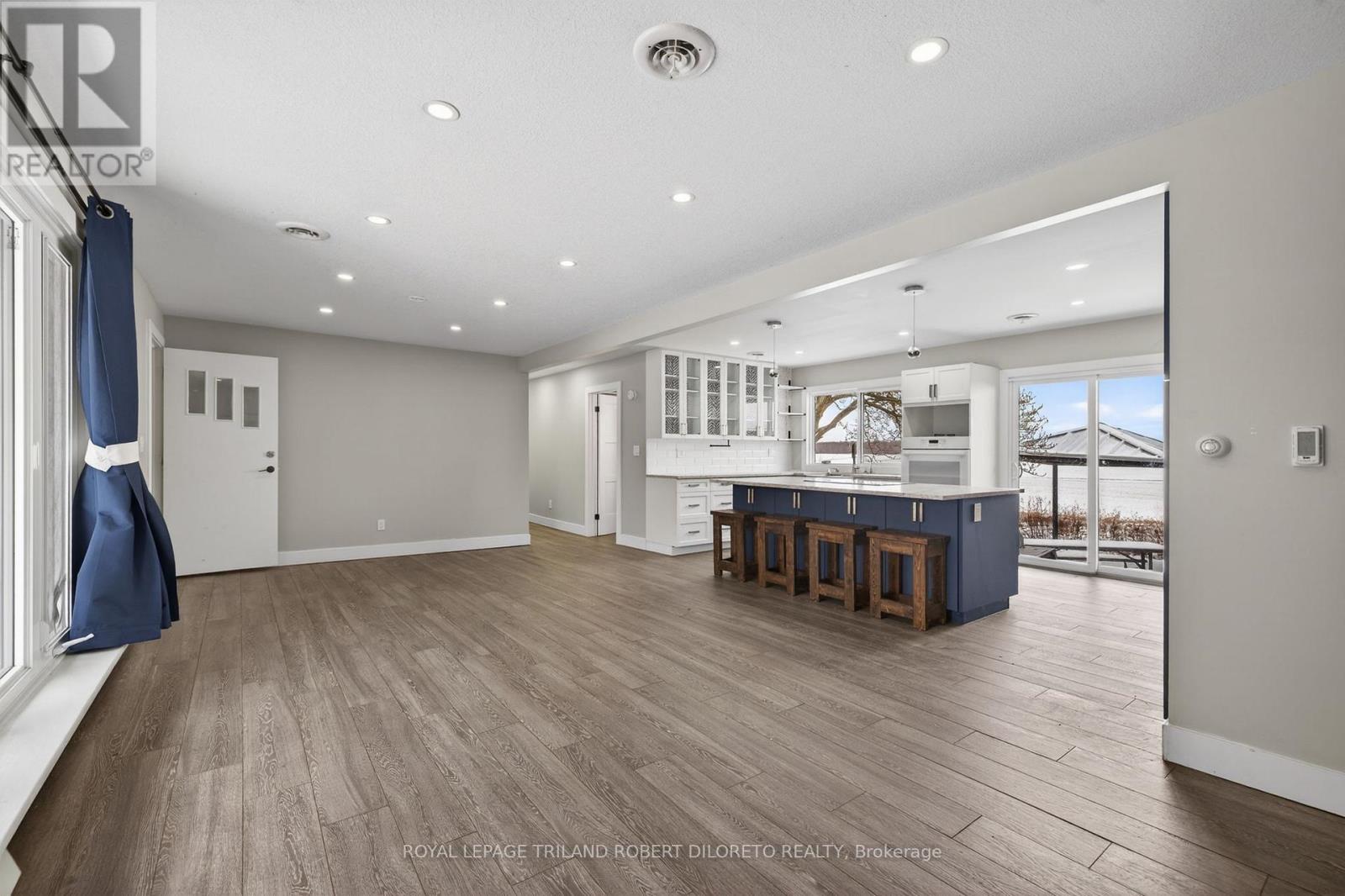 9755 LONGWOODS ROAD - 5