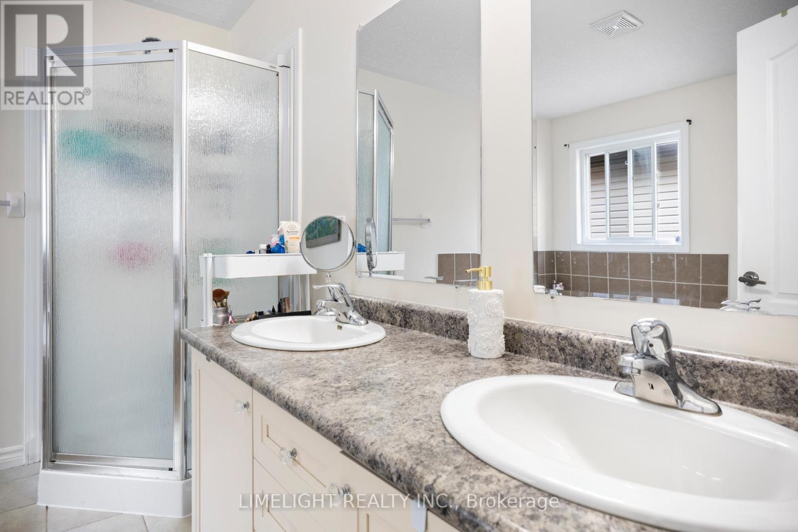 676 GUINESS WAY - 18