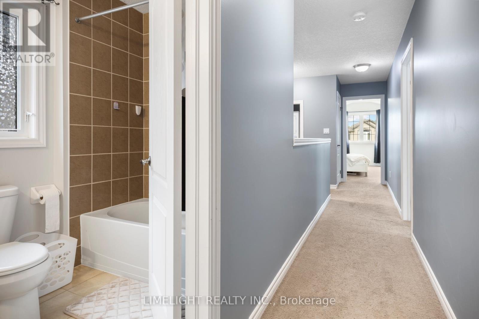 676 GUINESS WAY - 23