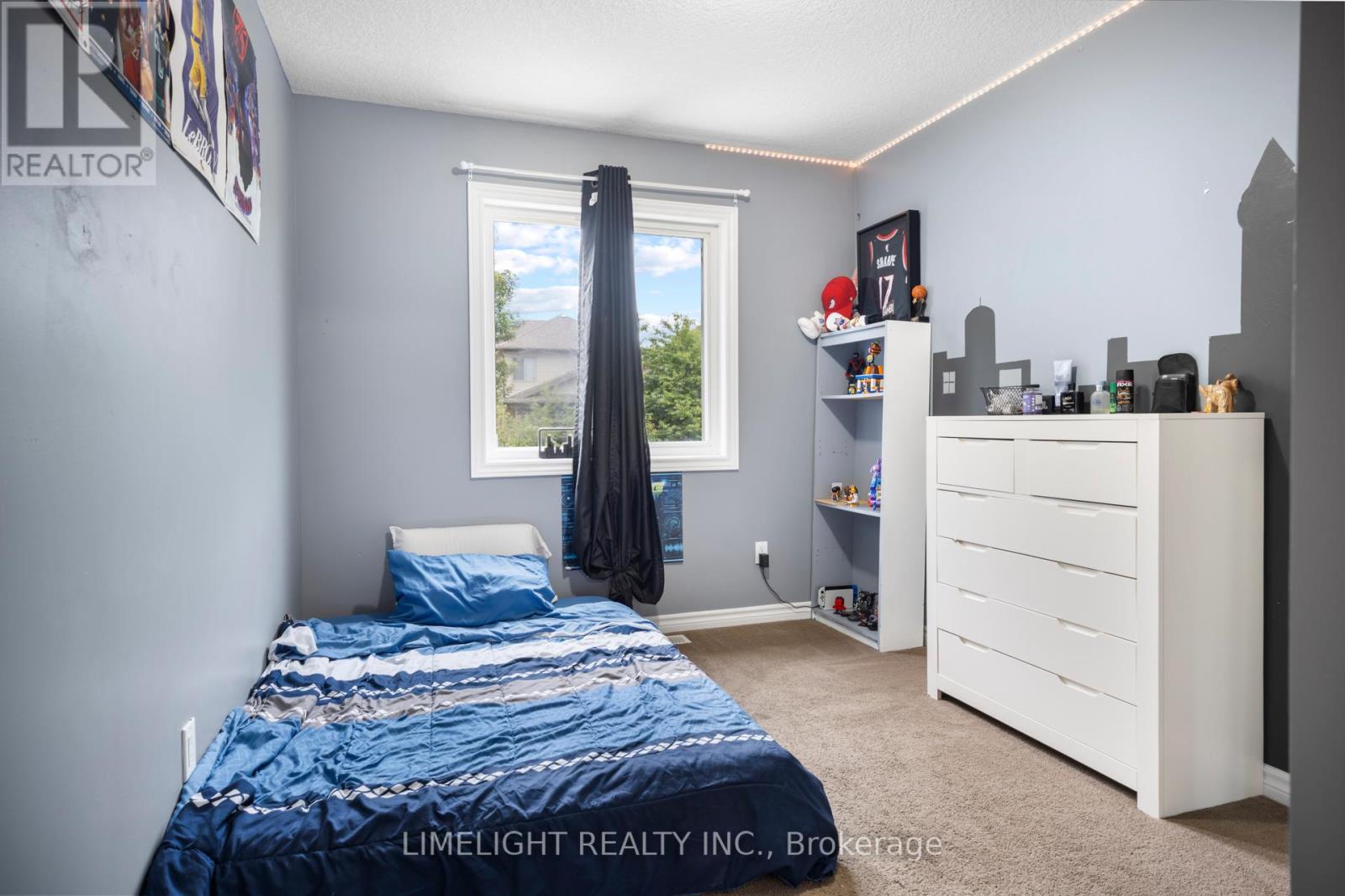 676 GUINESS WAY - 24