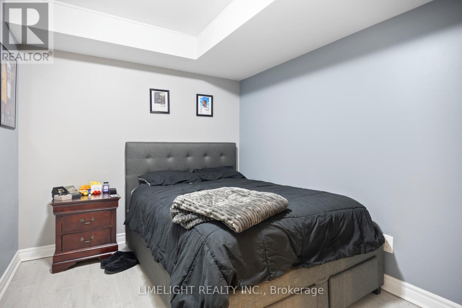 676 GUINESS WAY - 30