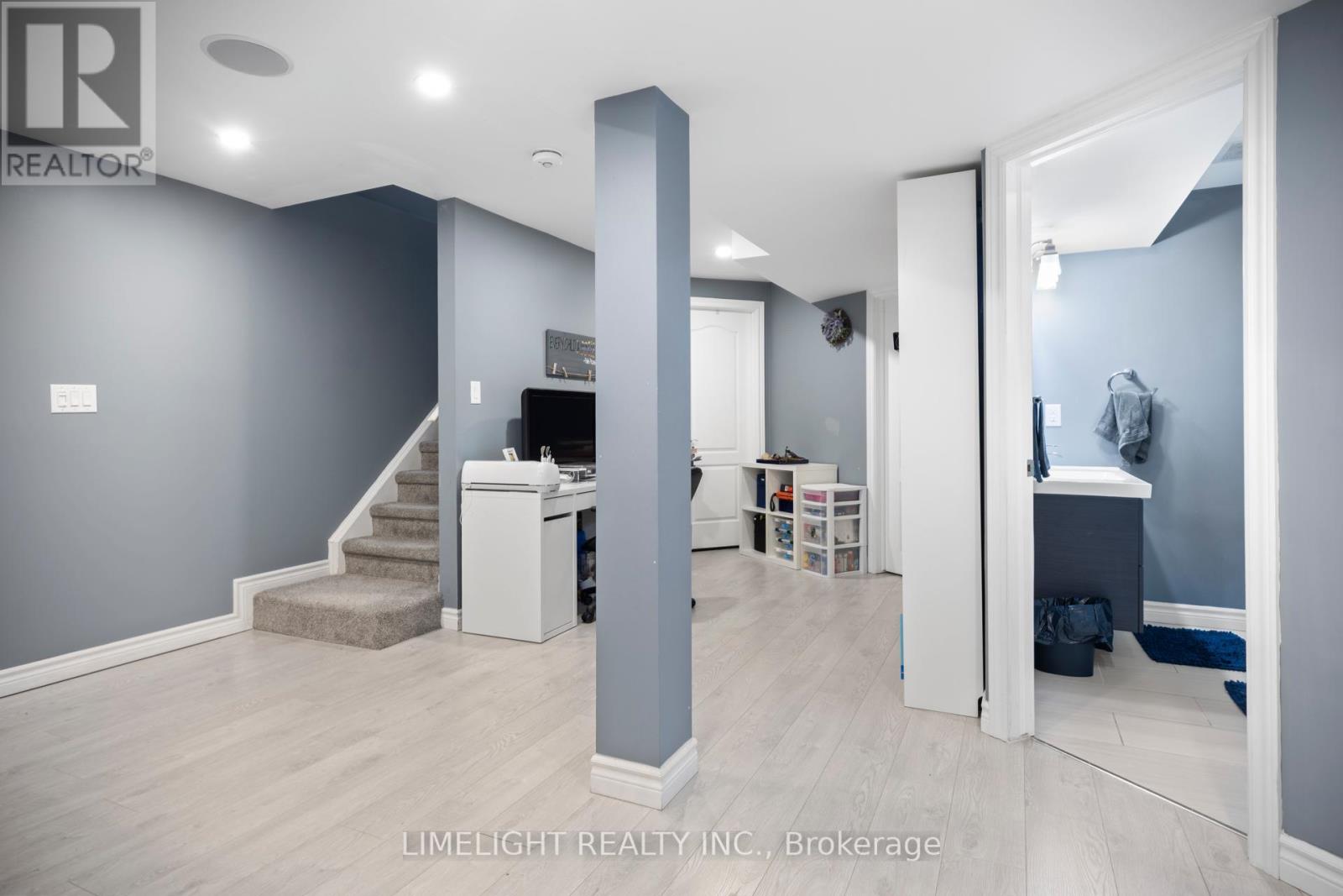 676 GUINESS WAY - 31