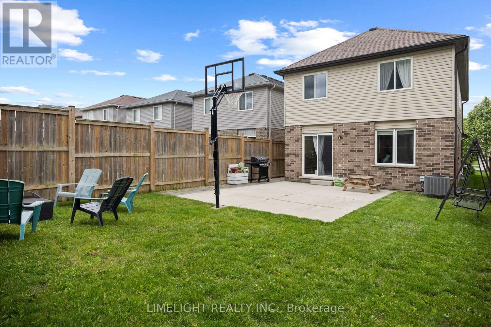 676 GUINESS WAY - 36