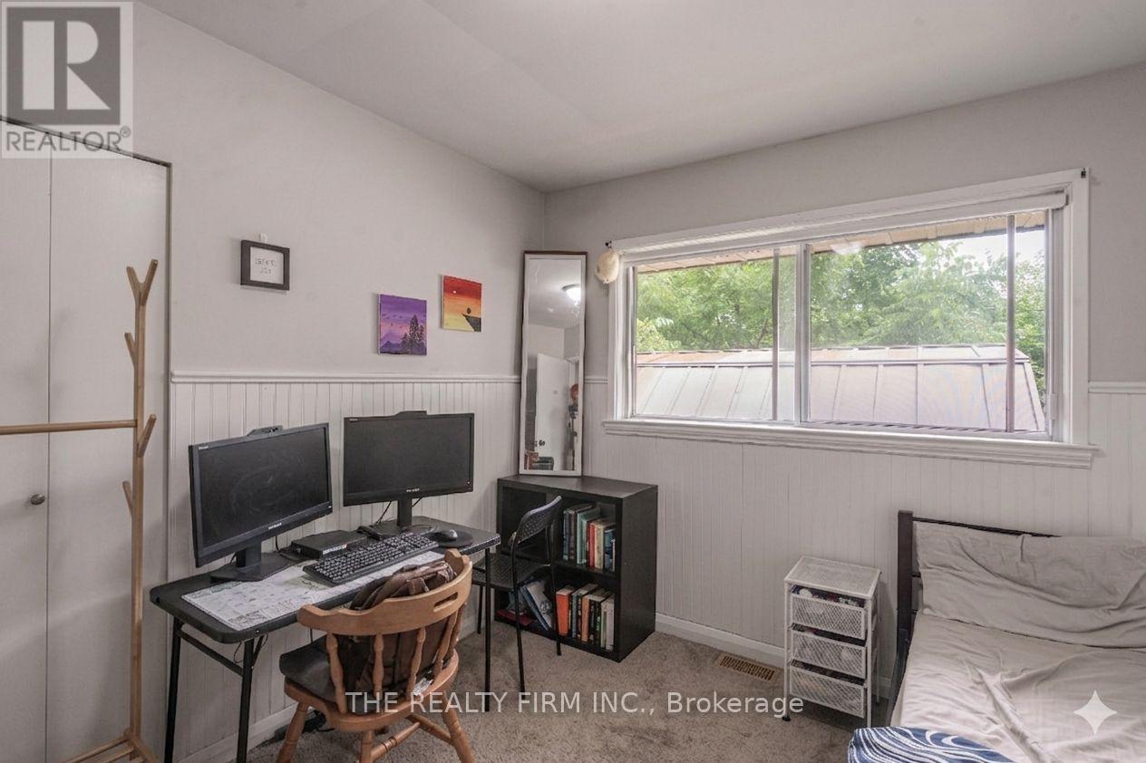 348 WINNIPEG BOULEVARD - 12