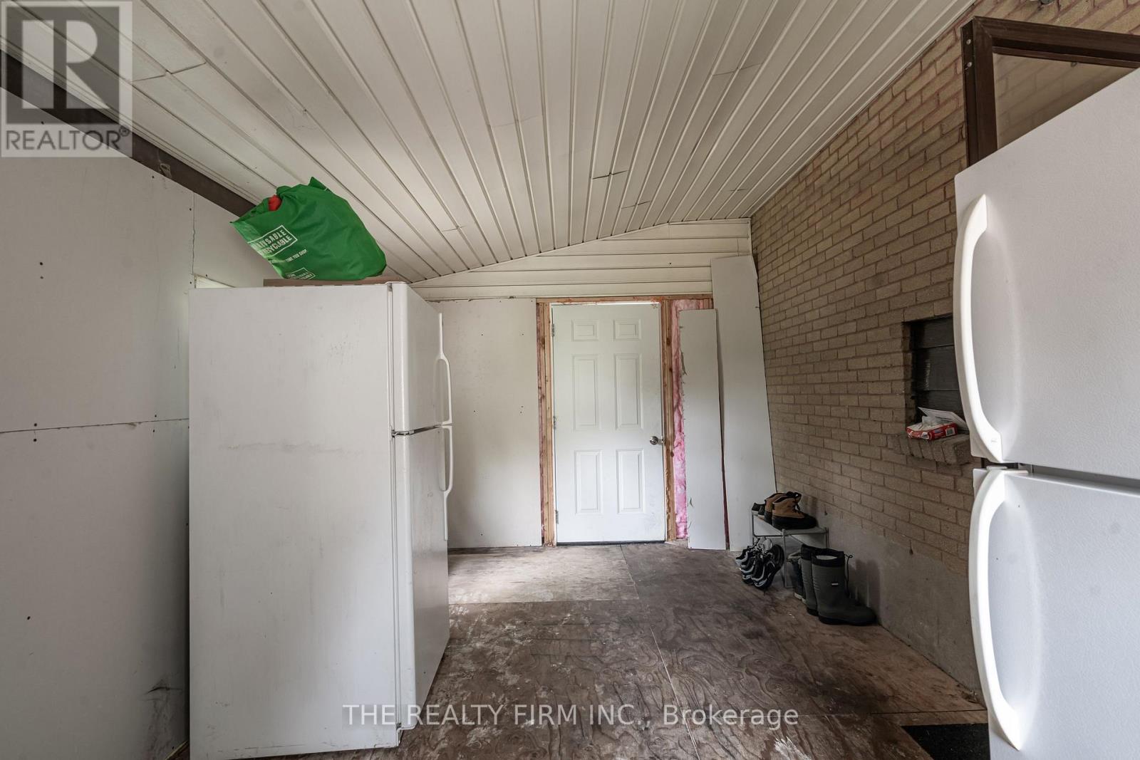 348 WINNIPEG BOULEVARD - 25