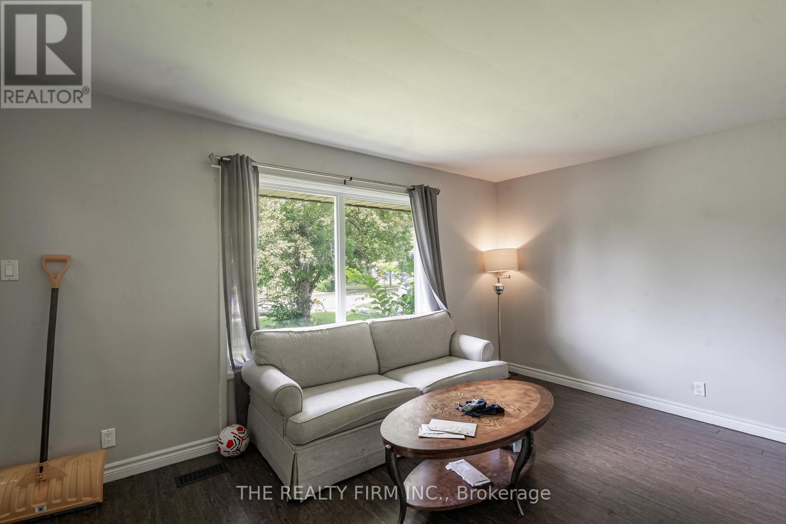 348 WINNIPEG BOULEVARD - 5