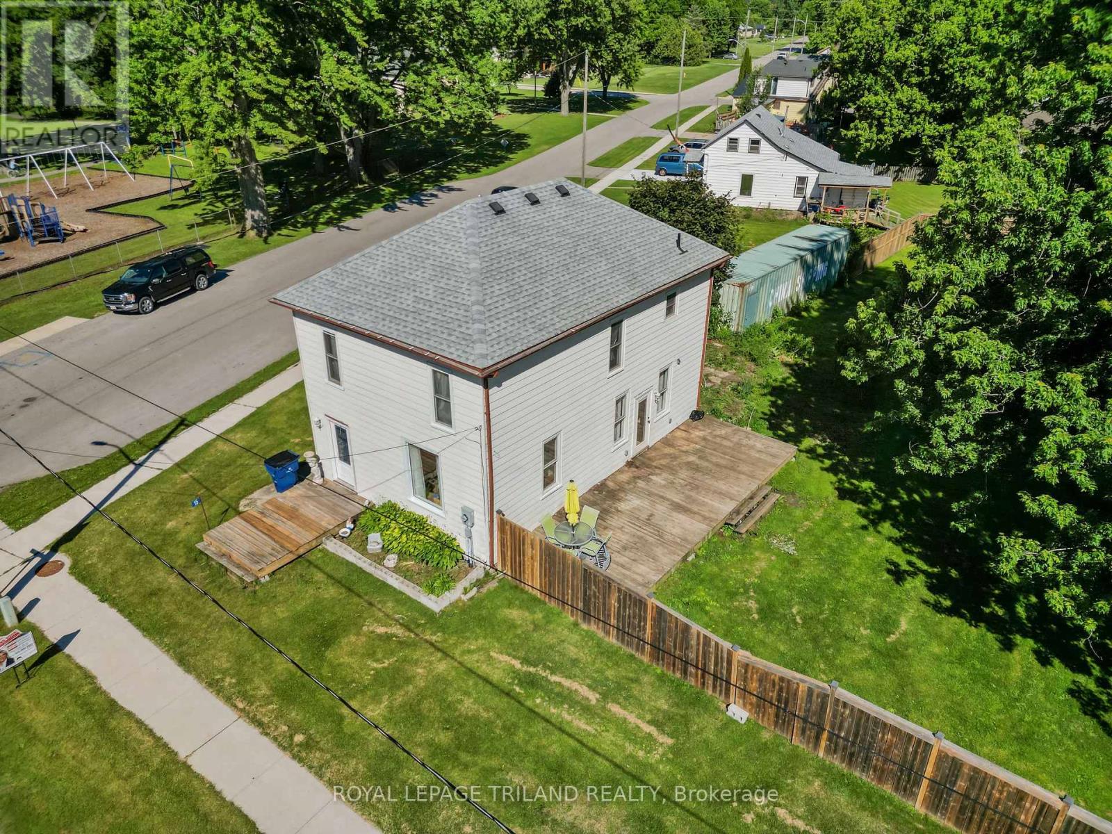 15 DUNDAS STREET - 4