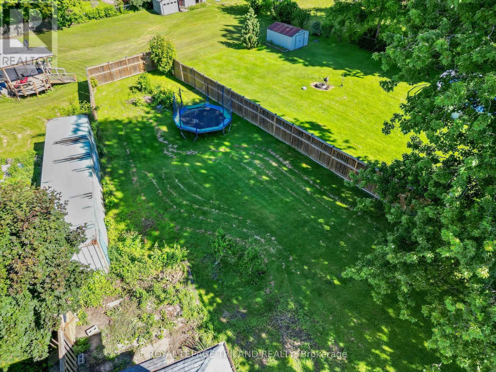 15 DUNDAS STREET - 5