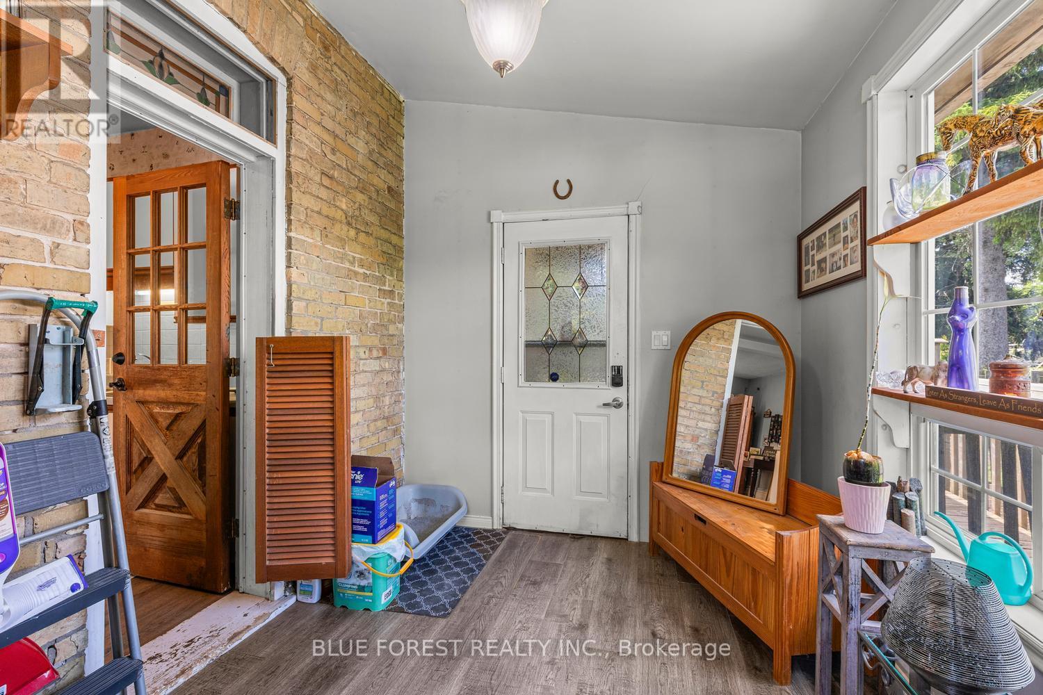 201 MARGARET STREET - 22