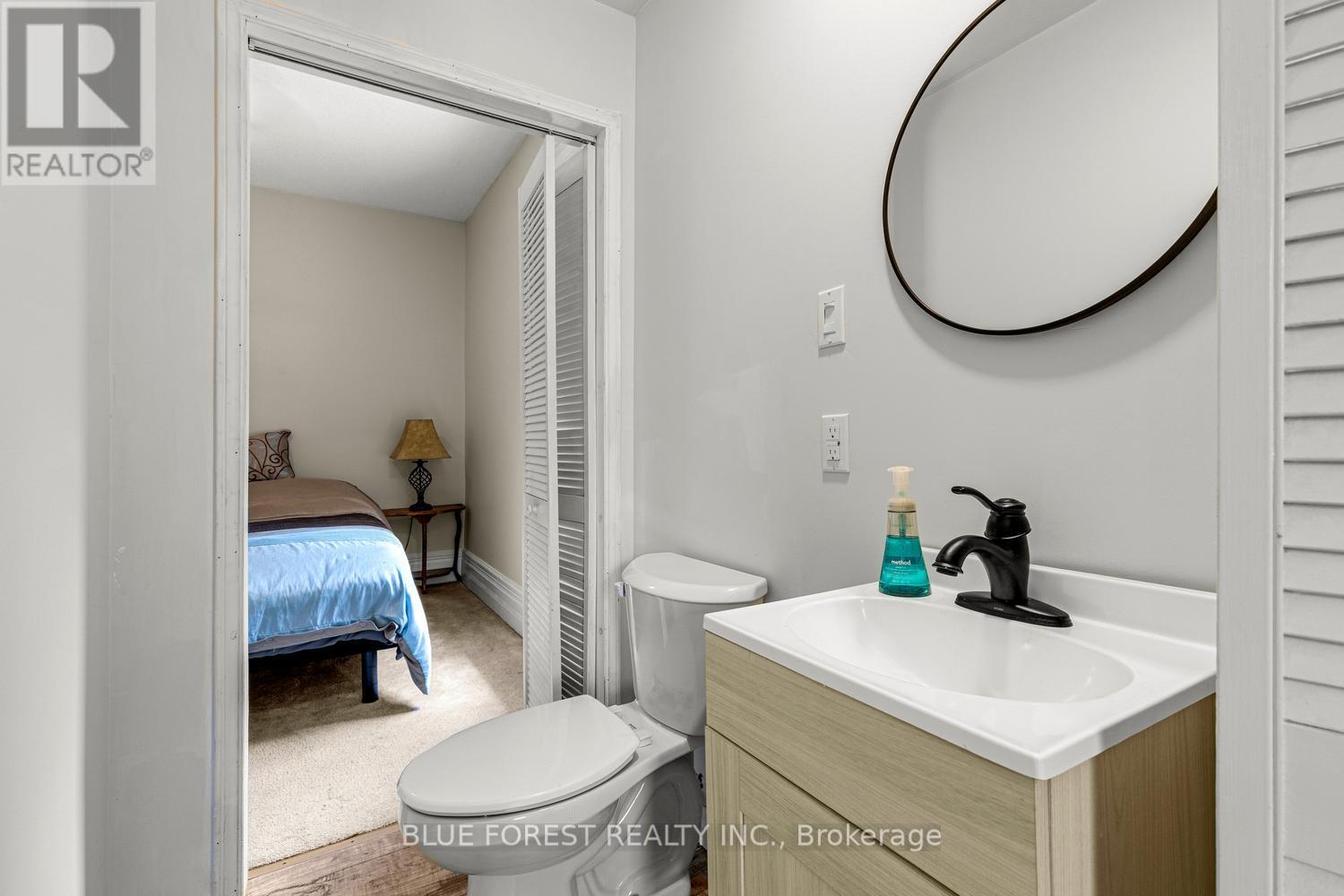 201 MARGARET STREET - 29