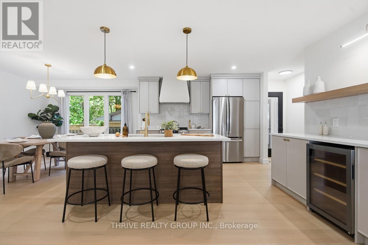 744 BARCLAY ROAD - 15