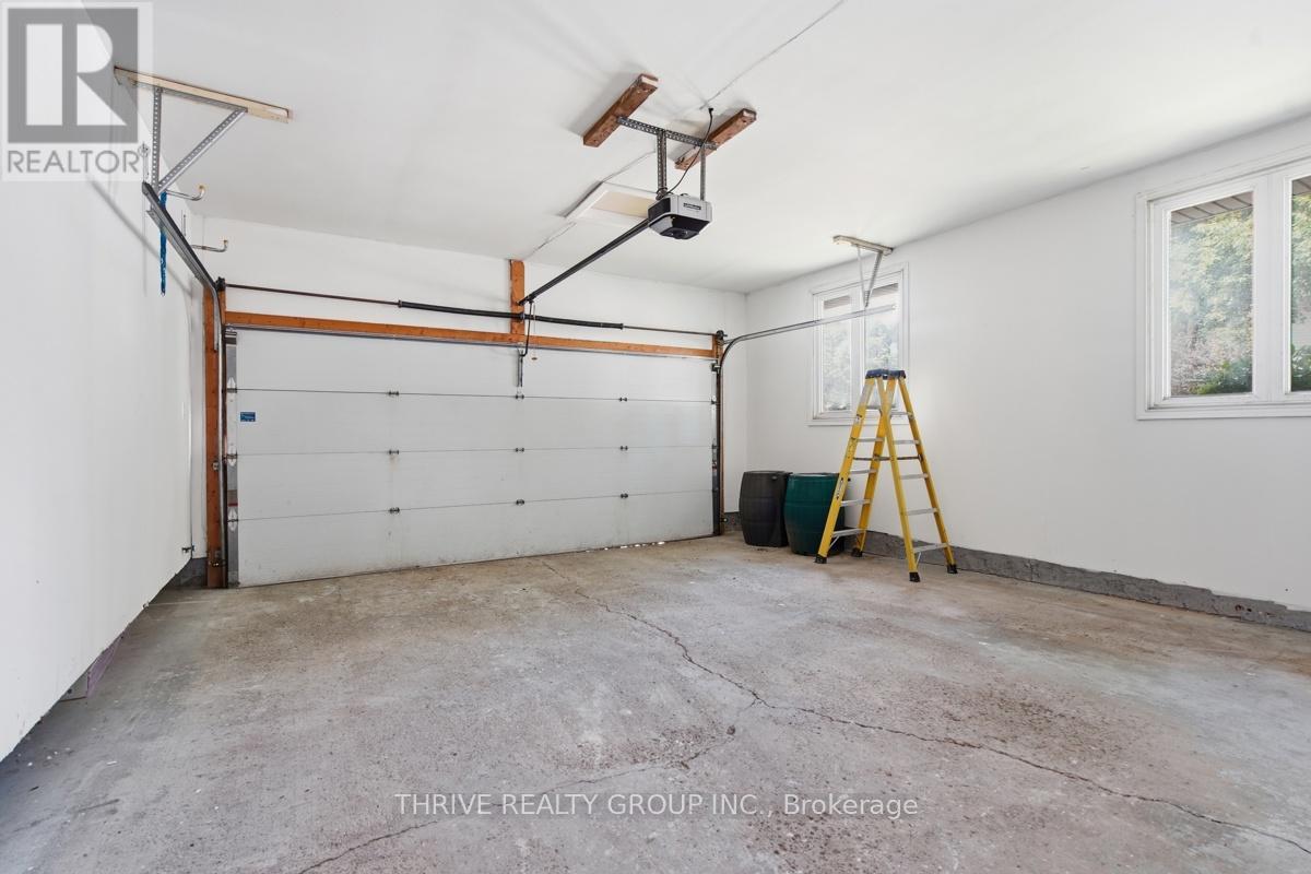 744 BARCLAY ROAD - 46