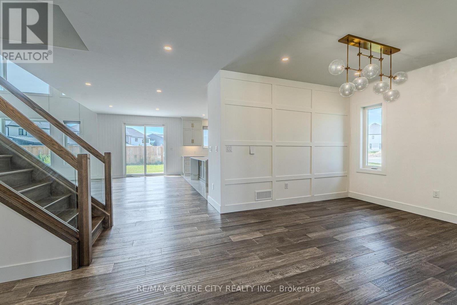 7290 SILVER CREEK CIRCLE - Image 11