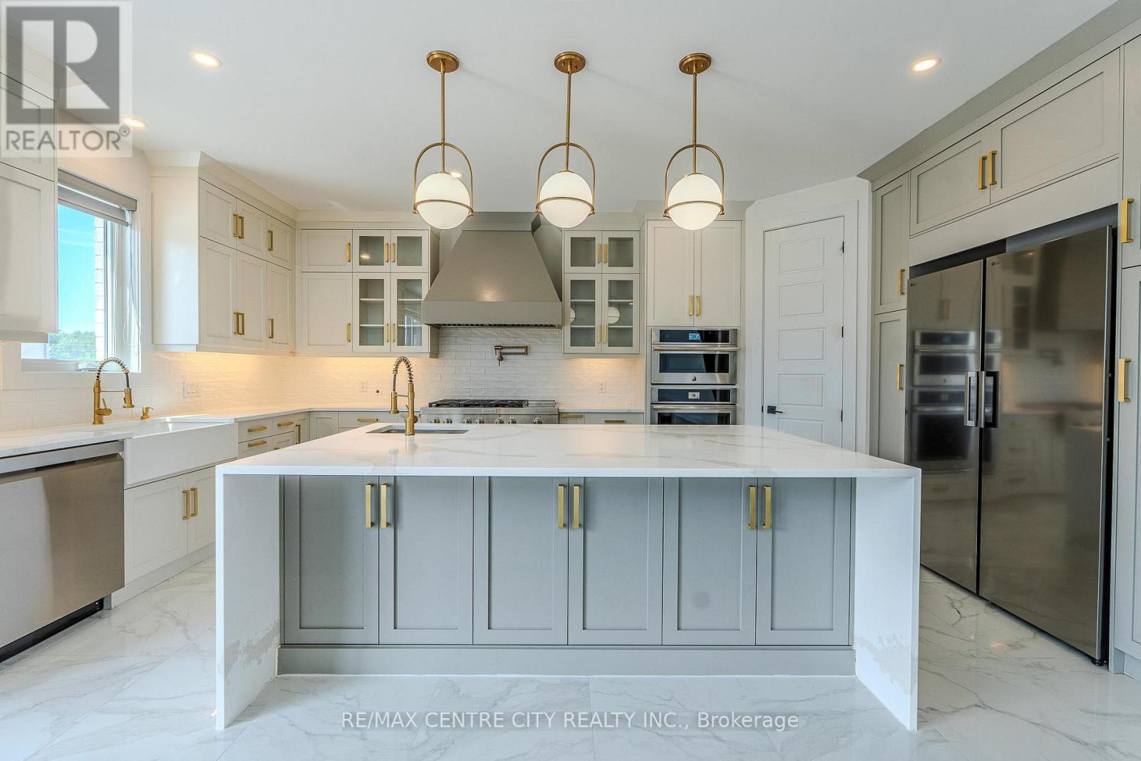 7290 SILVER CREEK CIRCLE - Image 17