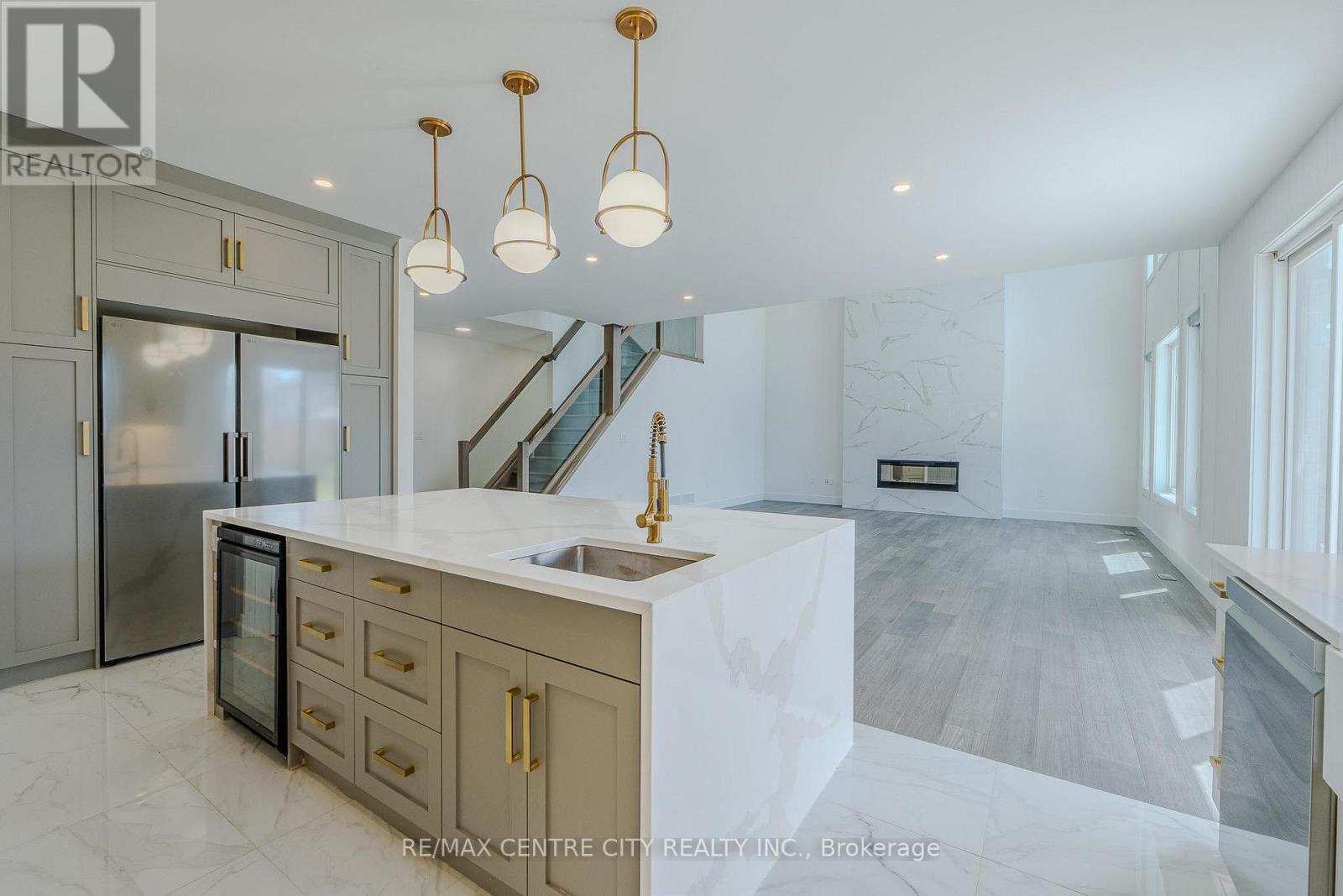 7290 SILVER CREEK CIRCLE - Image 18