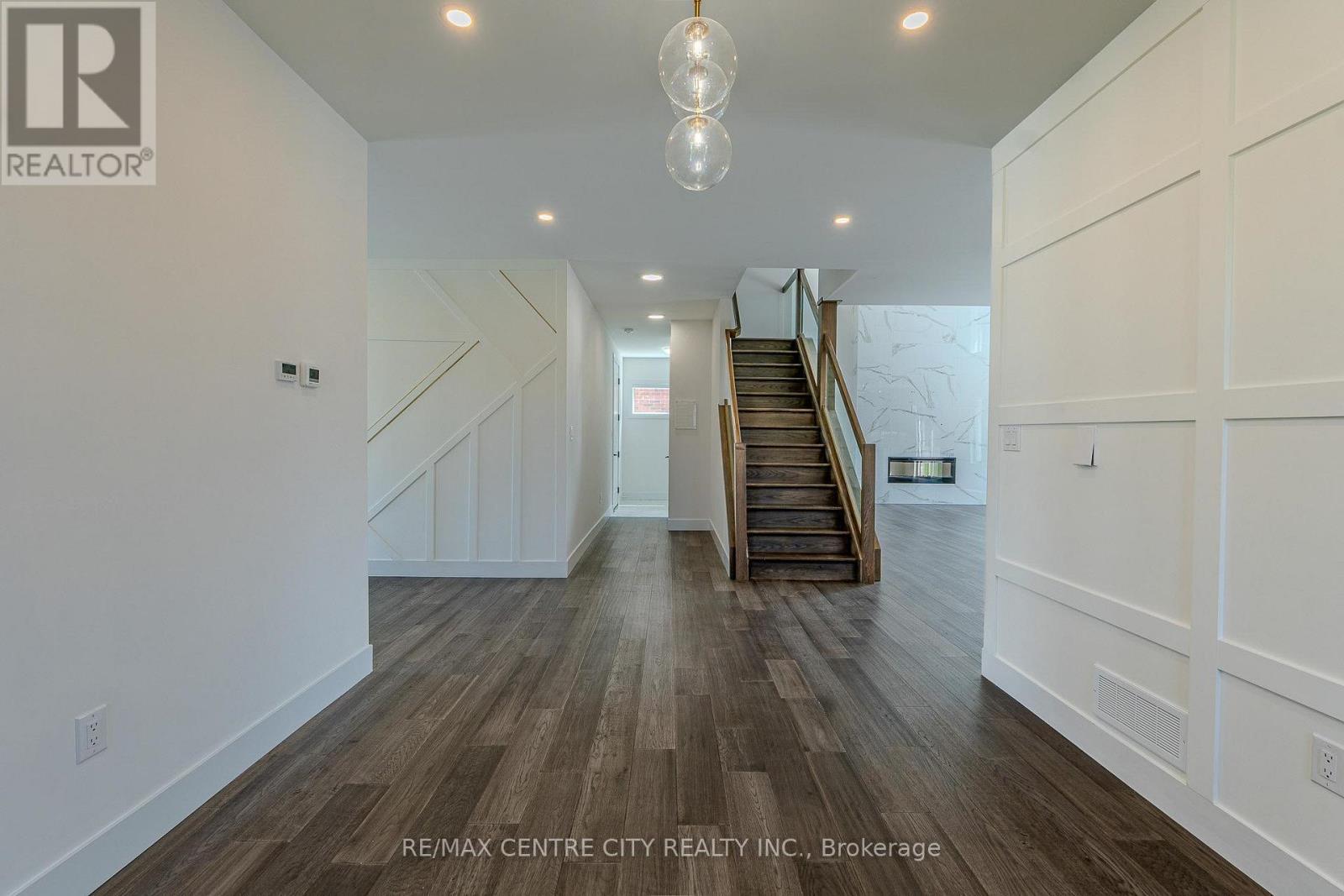 7290 SILVER CREEK CIRCLE - Image 21
