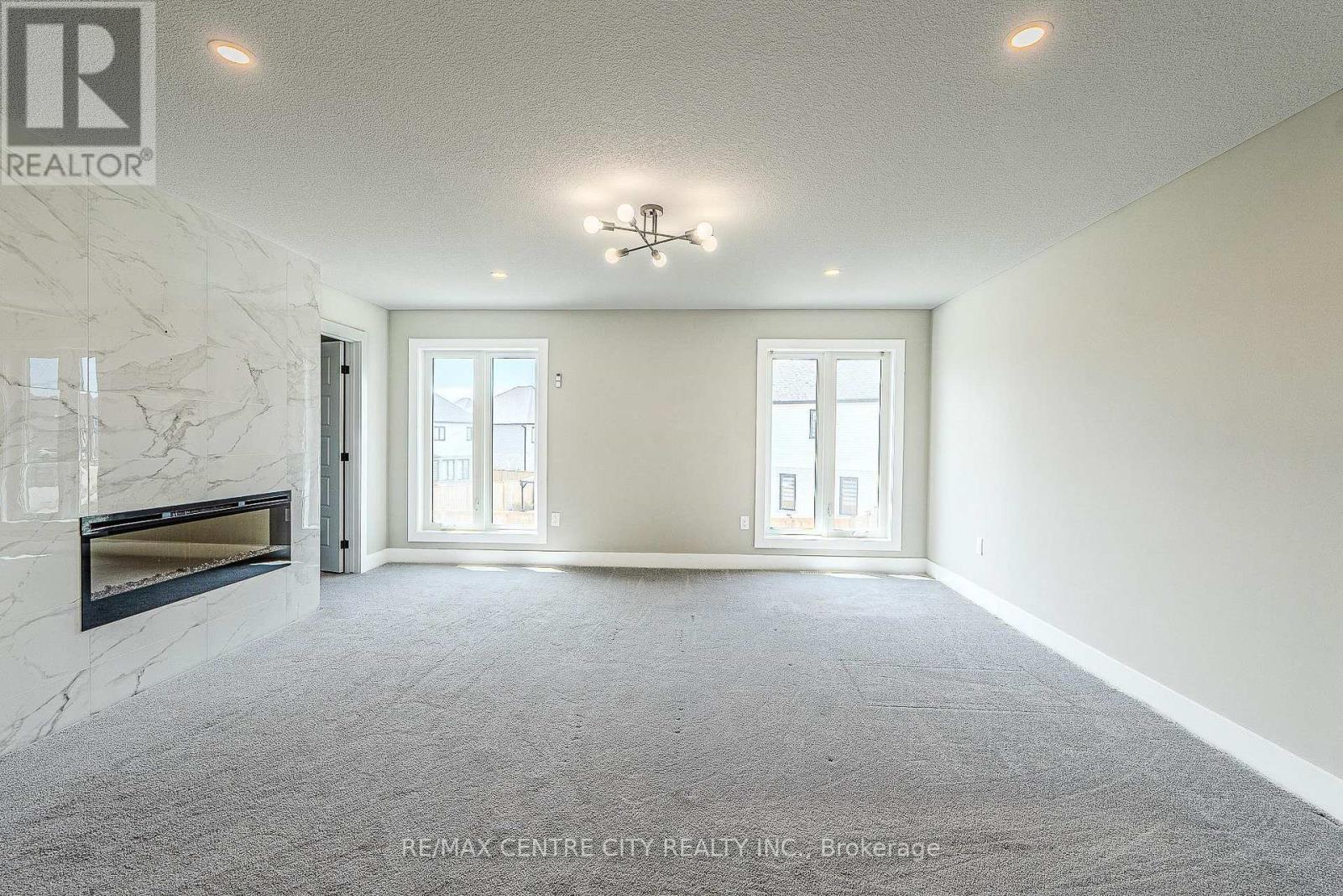 7290 SILVER CREEK CIRCLE - Image 29