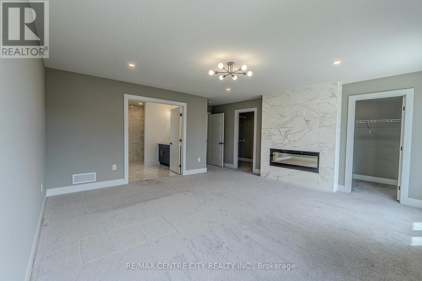7290 SILVER CREEK CIRCLE - Image 30