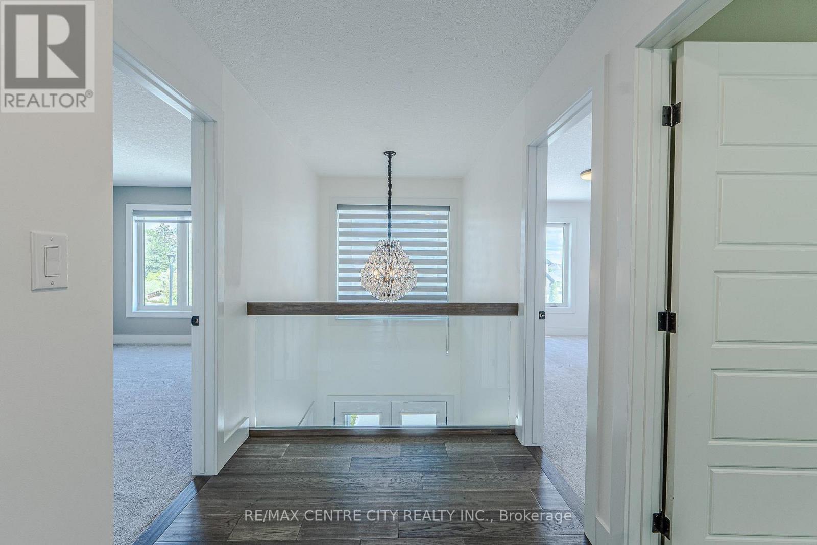 7290 SILVER CREEK CIRCLE - Image 34