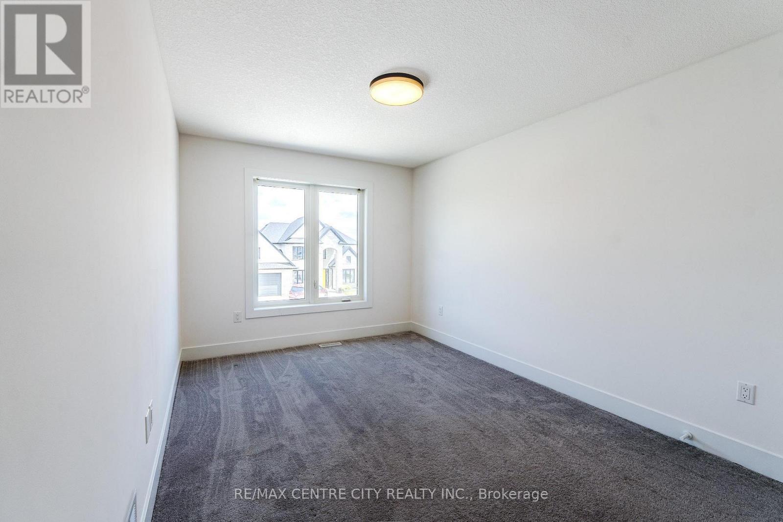 7290 SILVER CREEK CIRCLE - Image 37