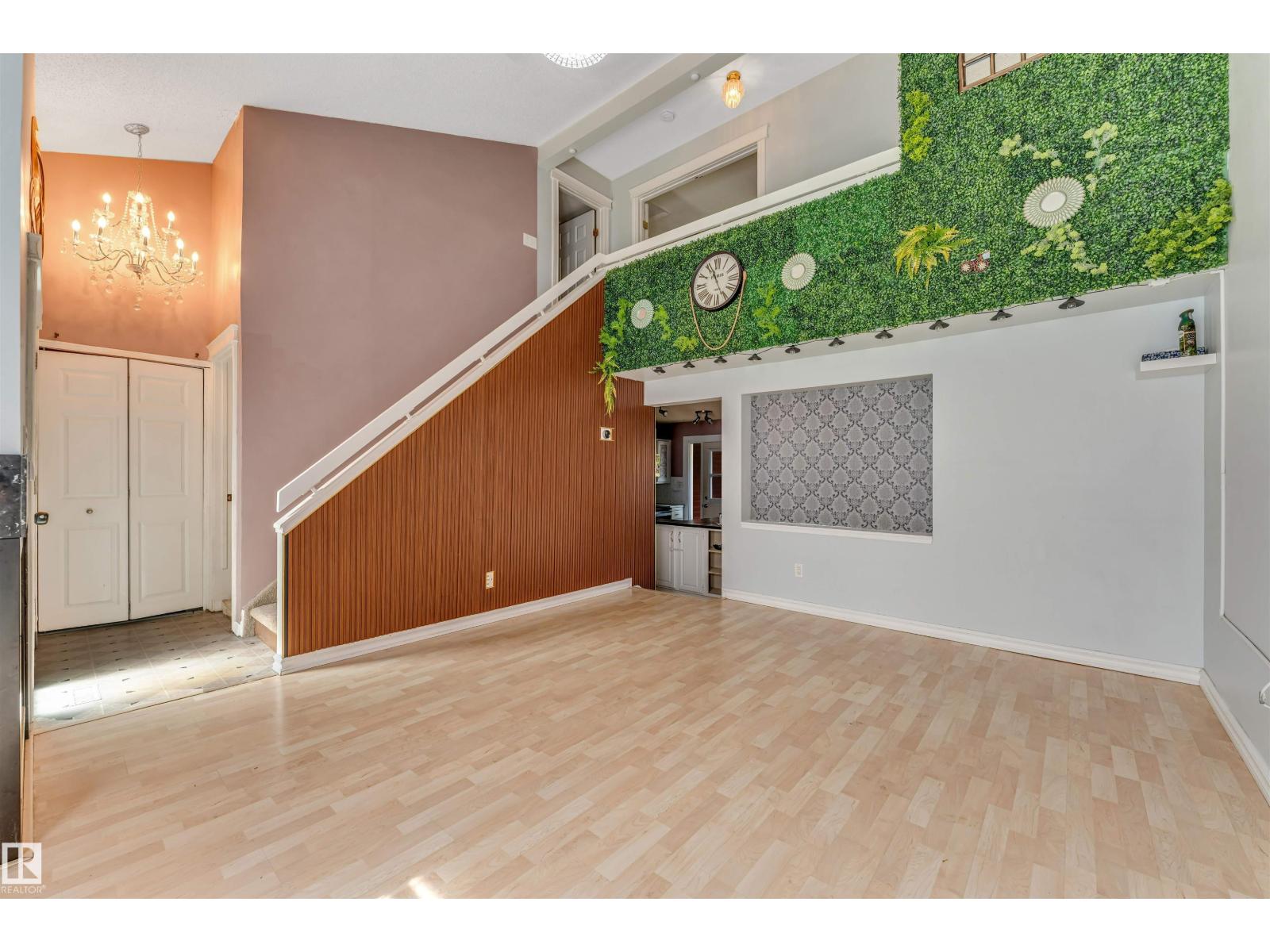 645 MILLBOURNE RD NW - 13