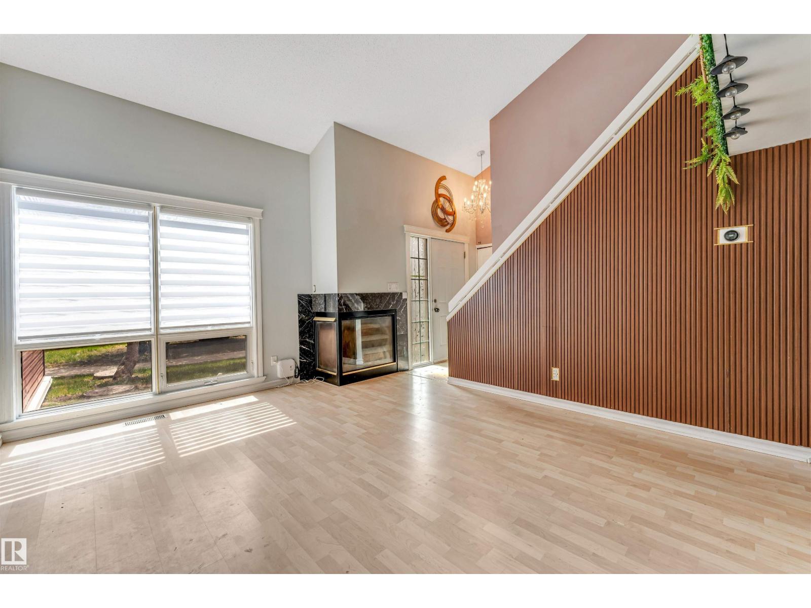 645 MILLBOURNE RD NW - 14