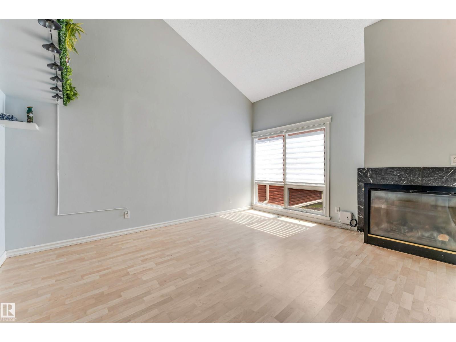 645 MILLBOURNE RD NW - 15