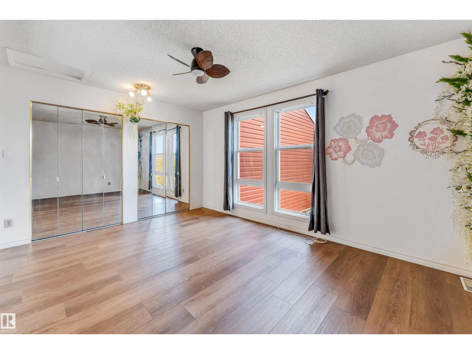 645 MILLBOURNE RD NW - 24