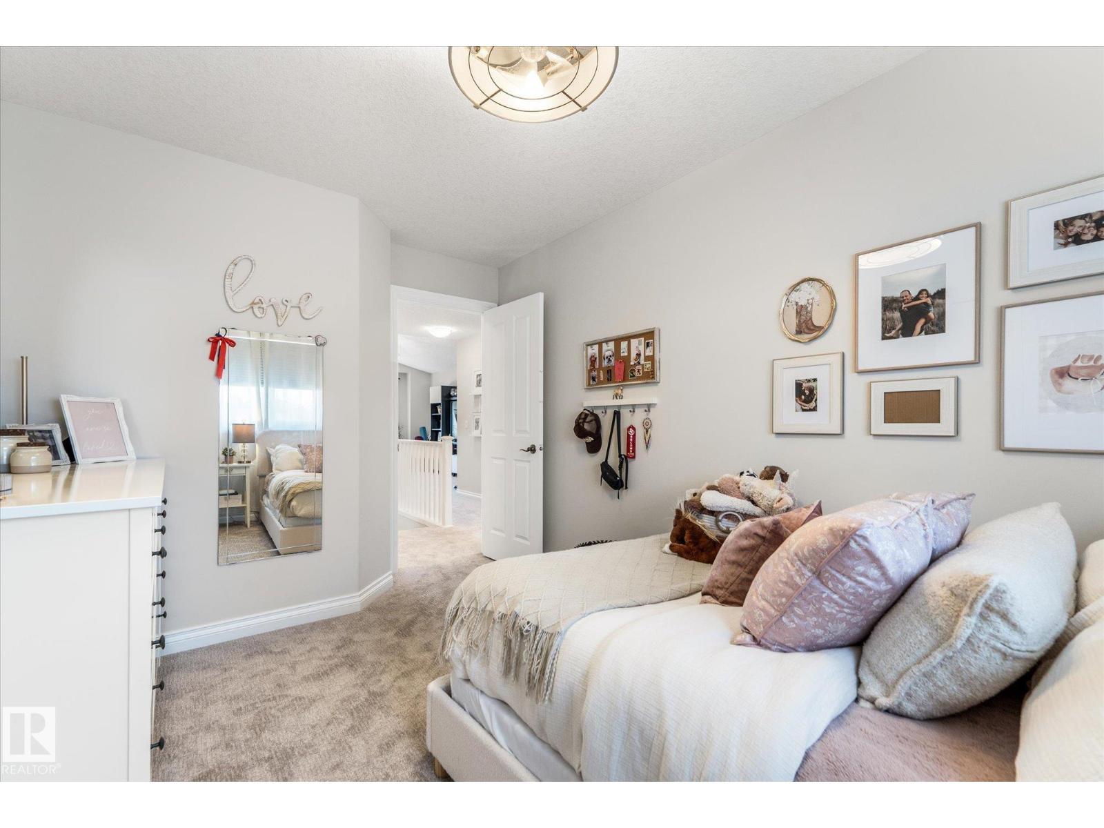 10 WILLOWDALE PL — photo 31