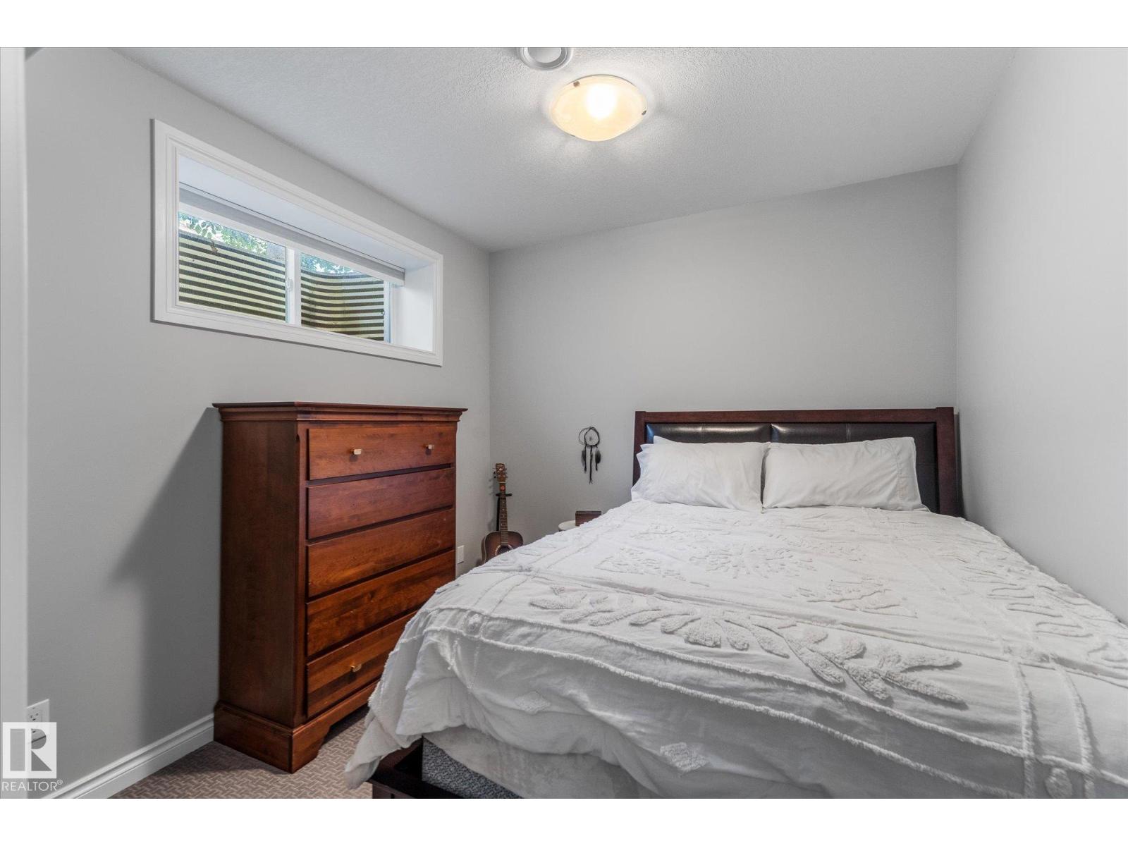 10 WILLOWDALE PL — photo 44