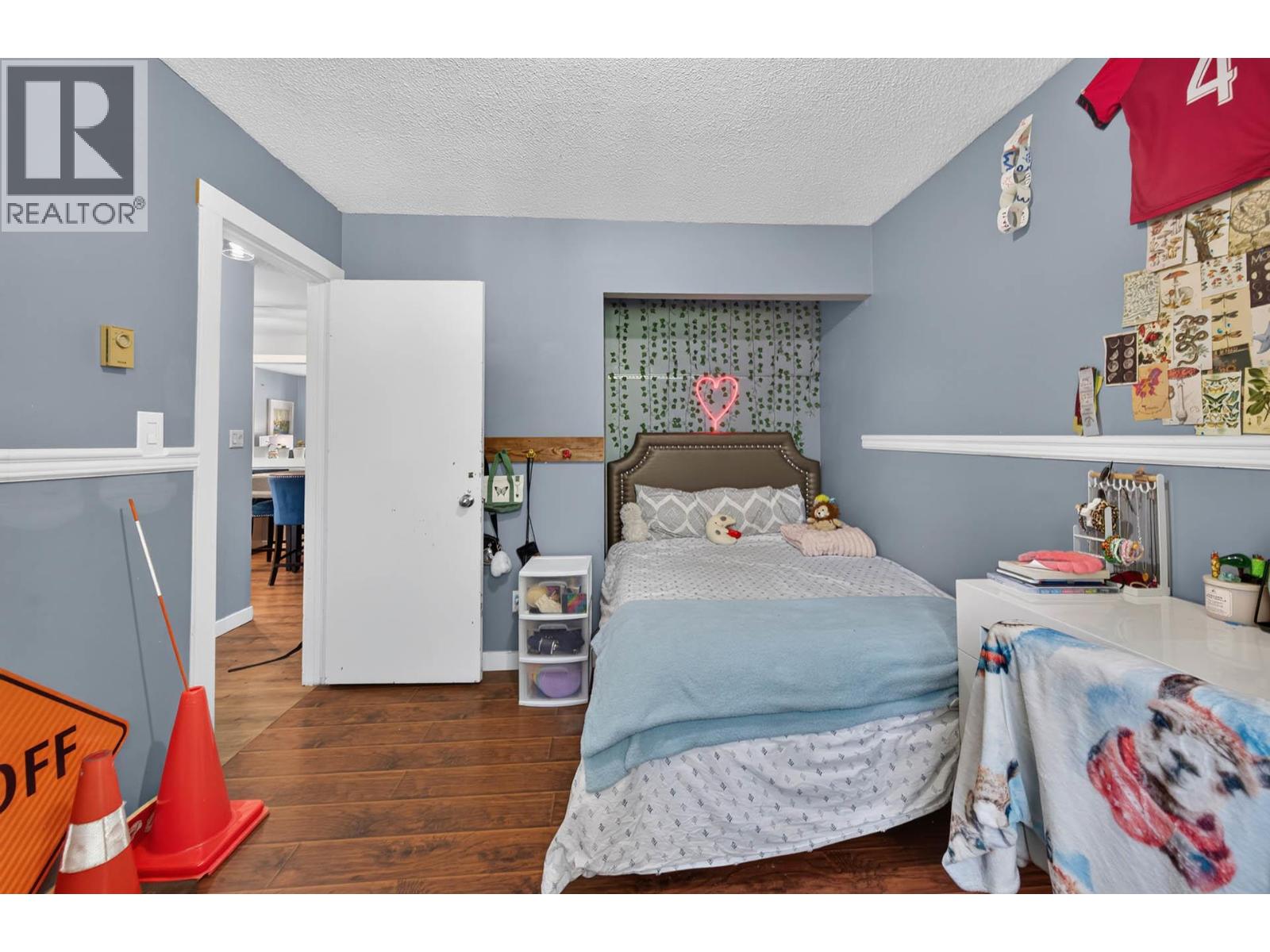 208 DUTCH LAKE Road - 18