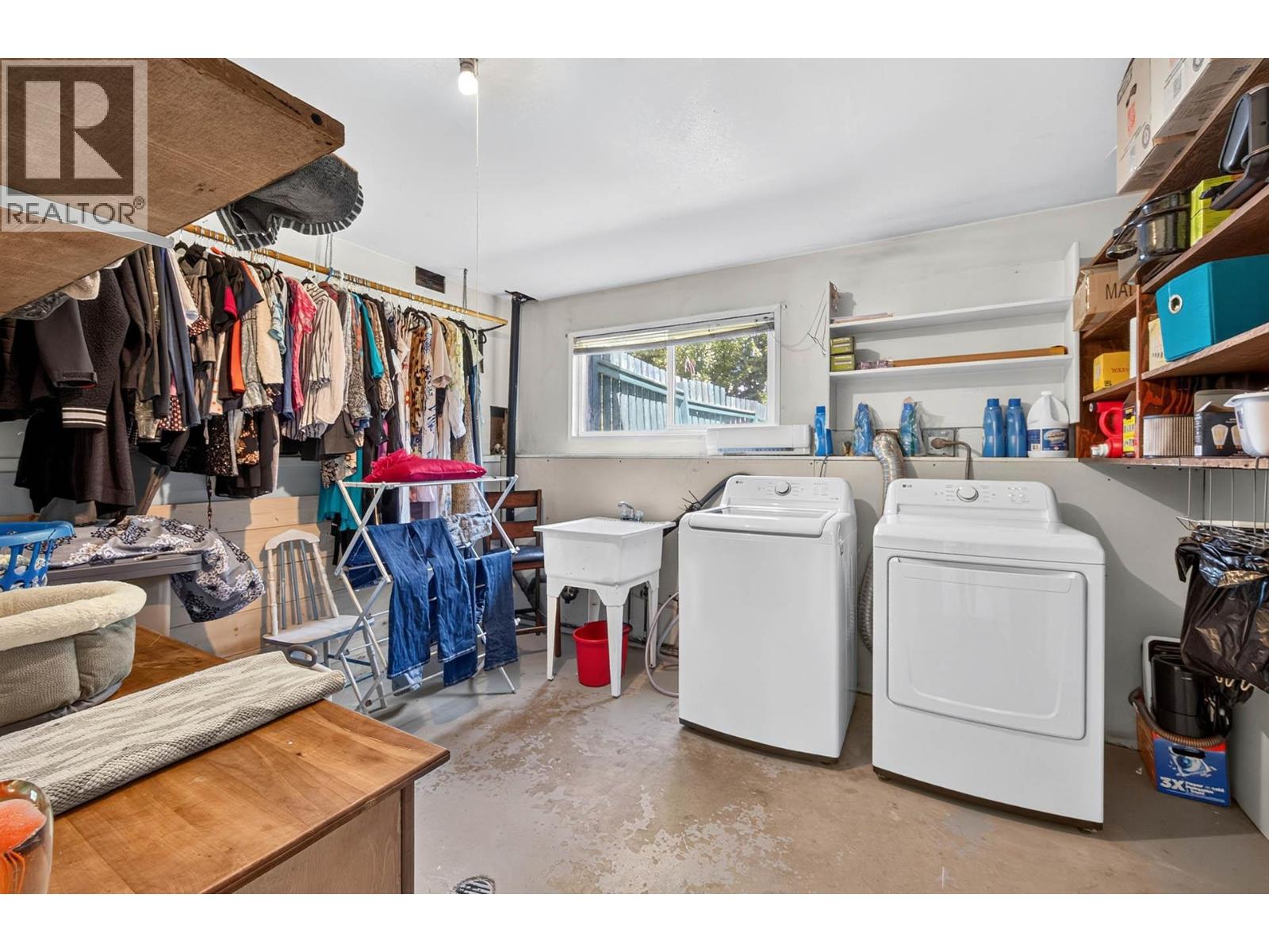 208 DUTCH LAKE Road - 28