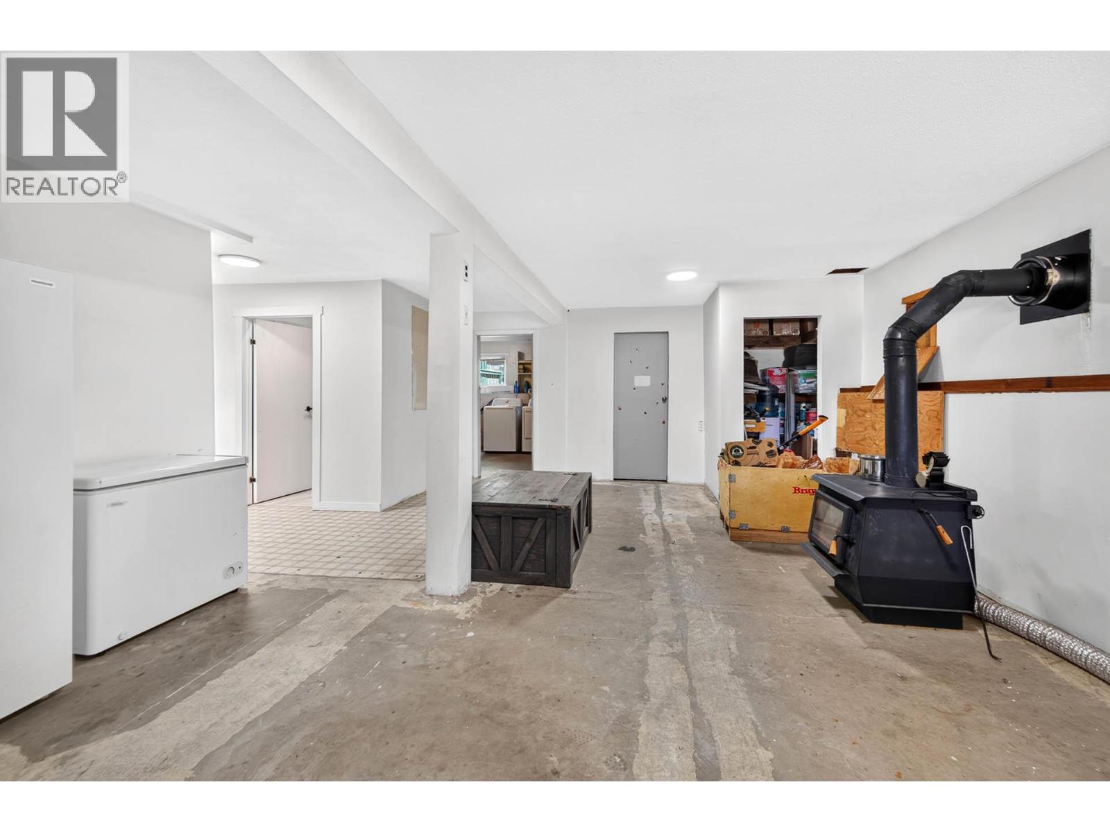 208 DUTCH LAKE Road - 26