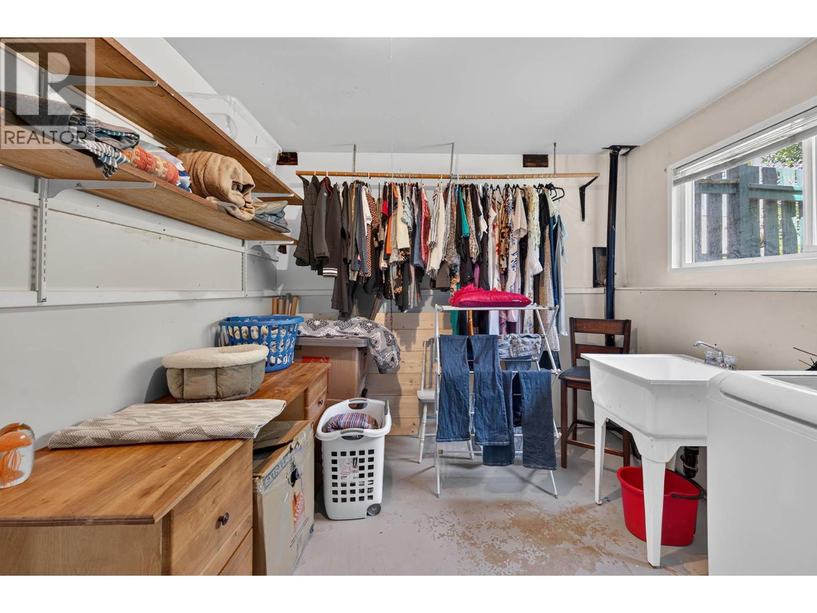 208 DUTCH LAKE Road - 29