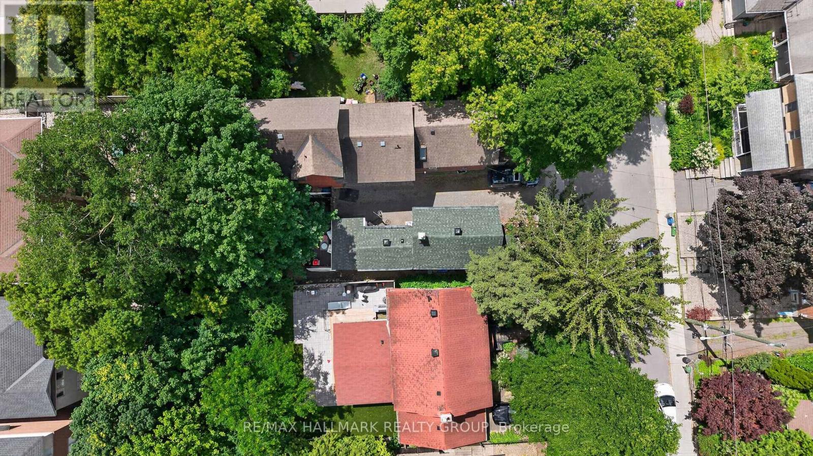 3 Bed, 2 Bath House for Sale in Ottawa – 180 GLEN AVENUE, Ottawa – MLS# X13487792 - Image 47