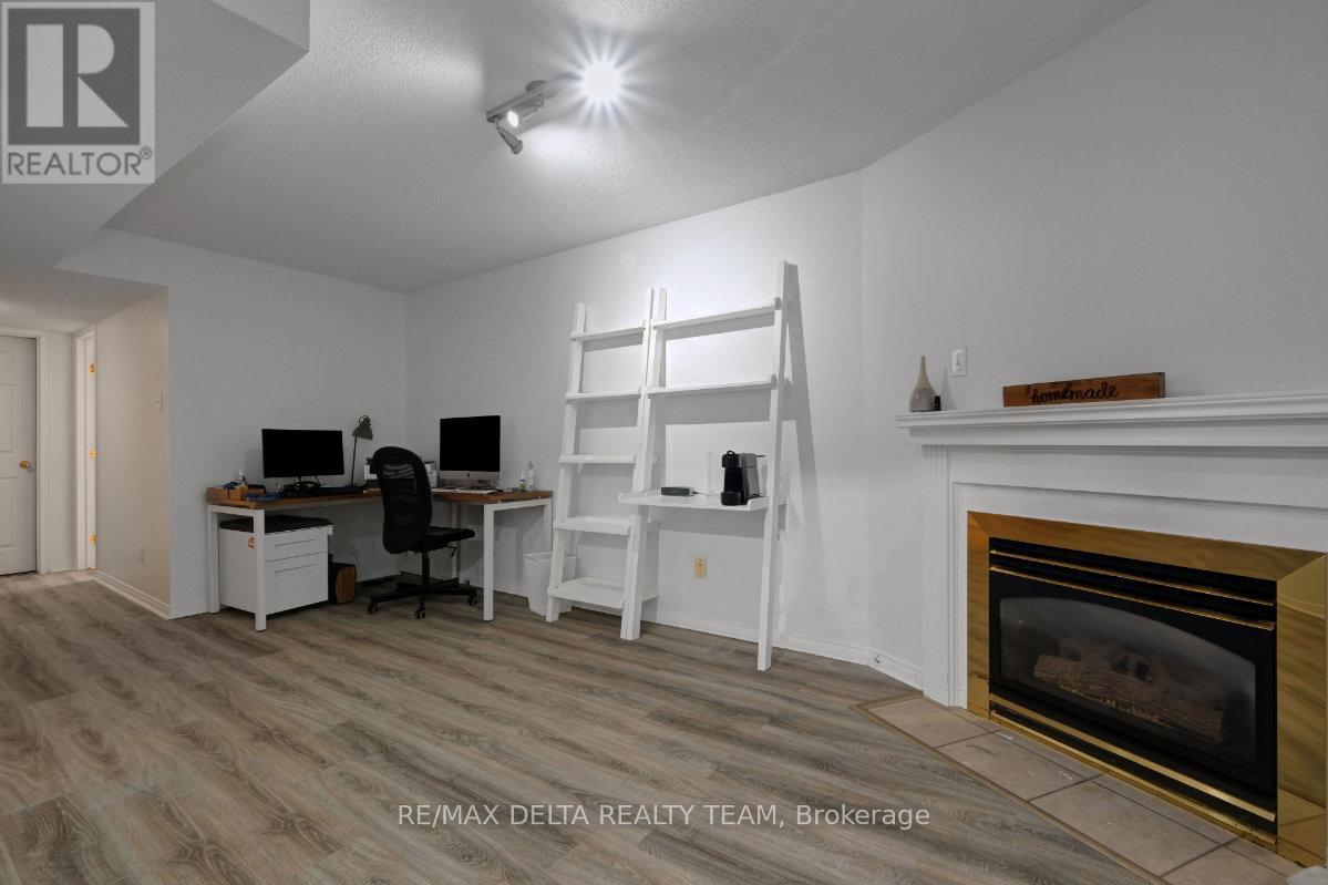 1131 FALCONCREST COURT - 34