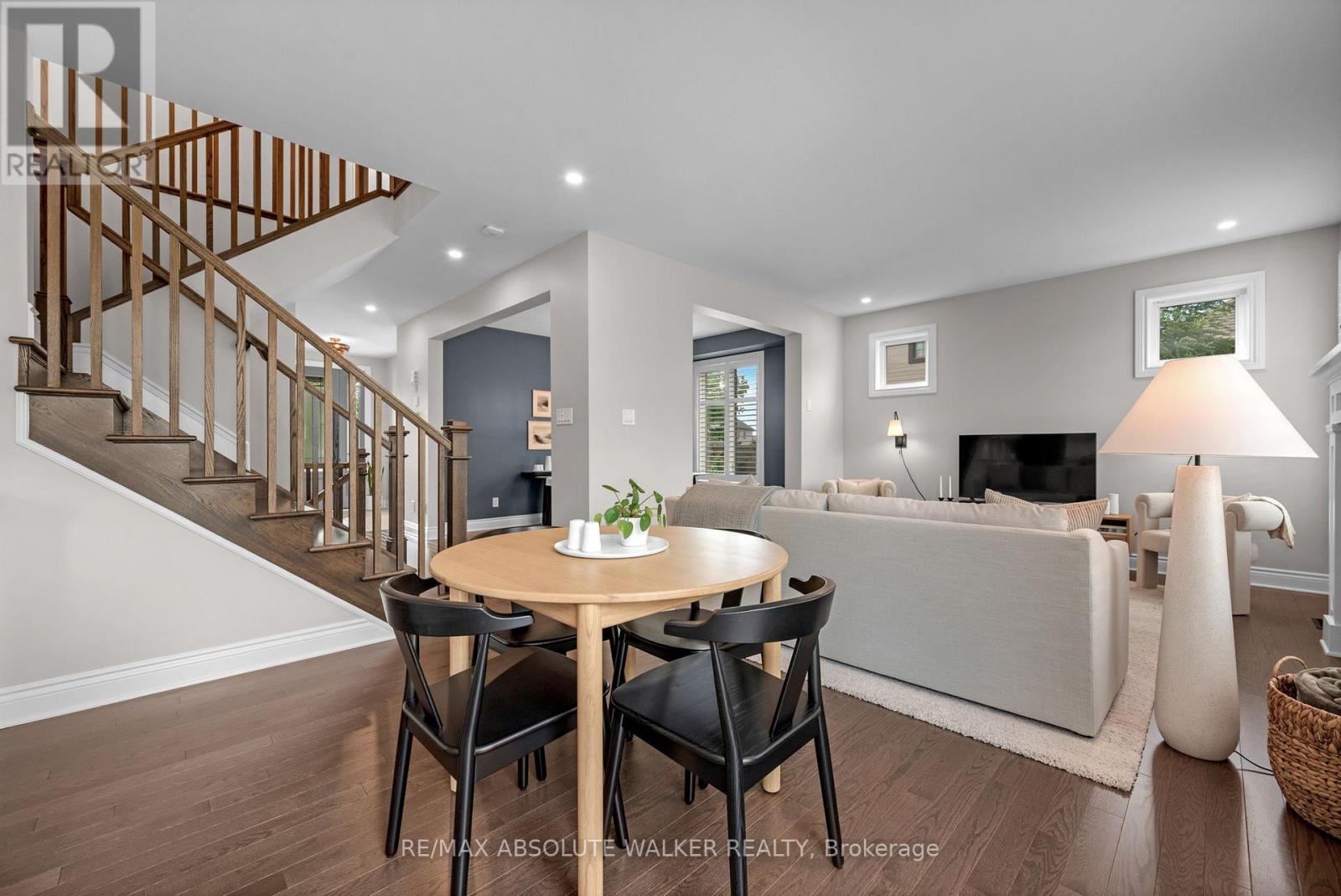 4 Bed, 3 Bath House for Sale in Ottawa – 902 PERCIVAL CRESCENT, Ottawa – MLS# X13487892 - Image 19