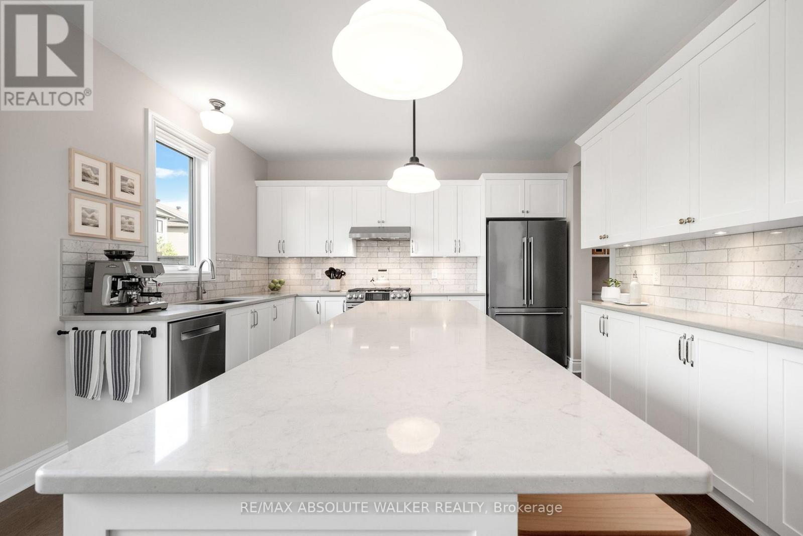 4 Bed, 3 Bath House for Sale in Ottawa – 902 PERCIVAL CRESCENT, Ottawa – MLS# X13487892 - Image 25