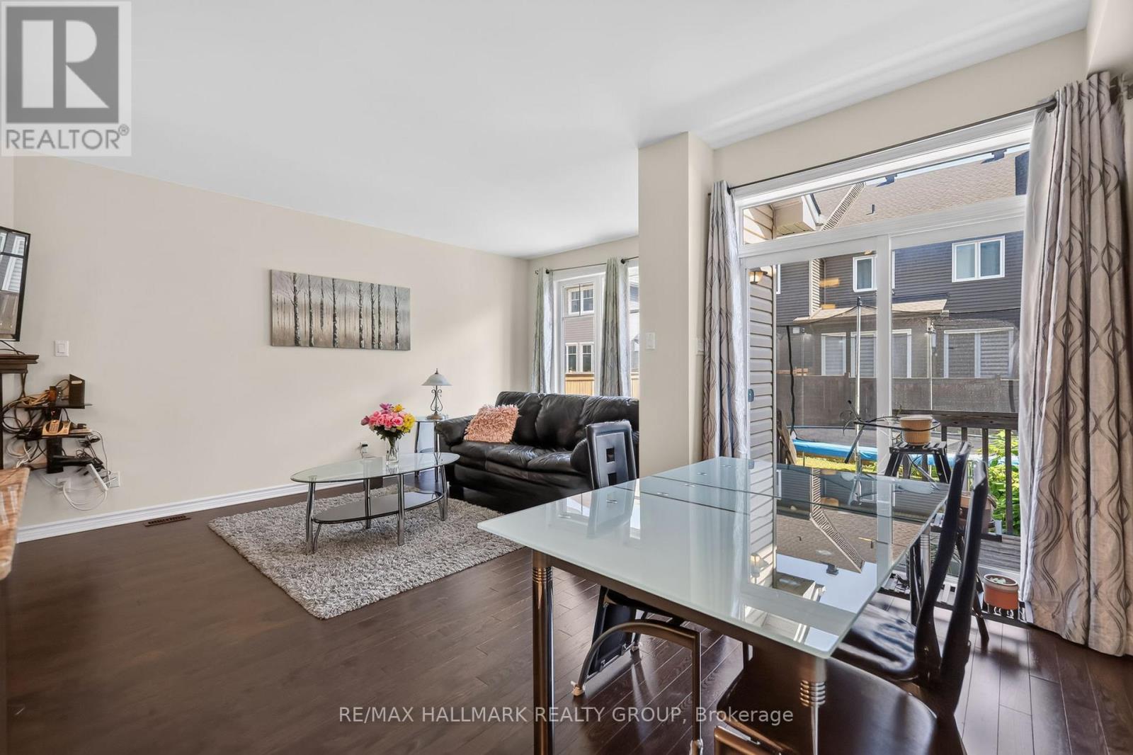 3 Bed, 3 Bath House for Rent in Ottawa – 111 ERIC MALONEY WAY, Ottawa – MLS# X13487908 - Image 17