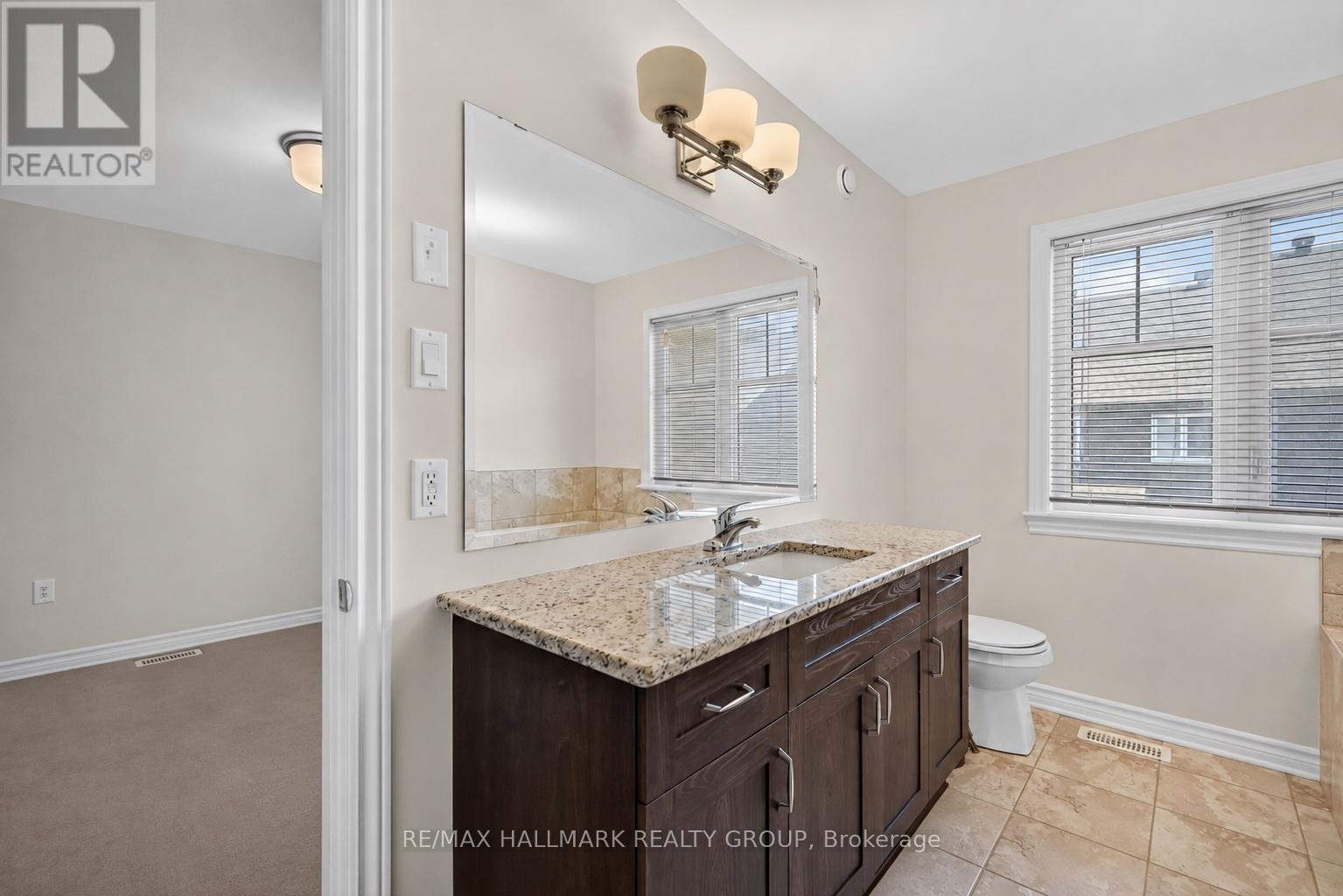 3 Bed, 3 Bath House for Rent in Ottawa – 111 ERIC MALONEY WAY, Ottawa – MLS# X13487908 - Image 22