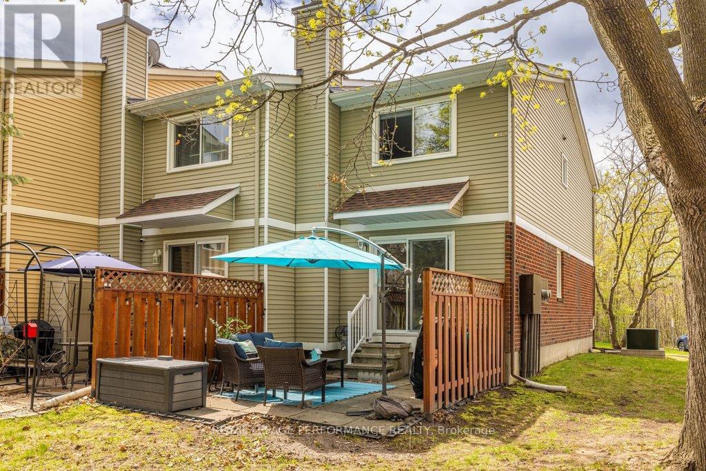 2 Bed, 2 Bath House for Sale in Ottawa – 6362 BILBERRY DRIVE, Ottawa – MLS# X13487910 - Image 40