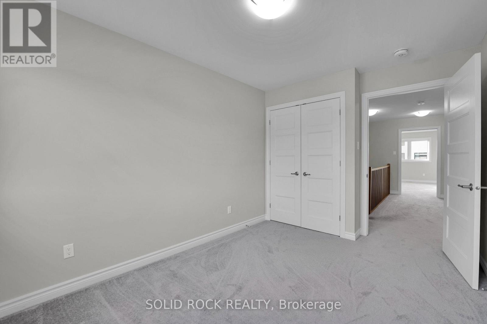 54 GRIFFITH WAY - 13