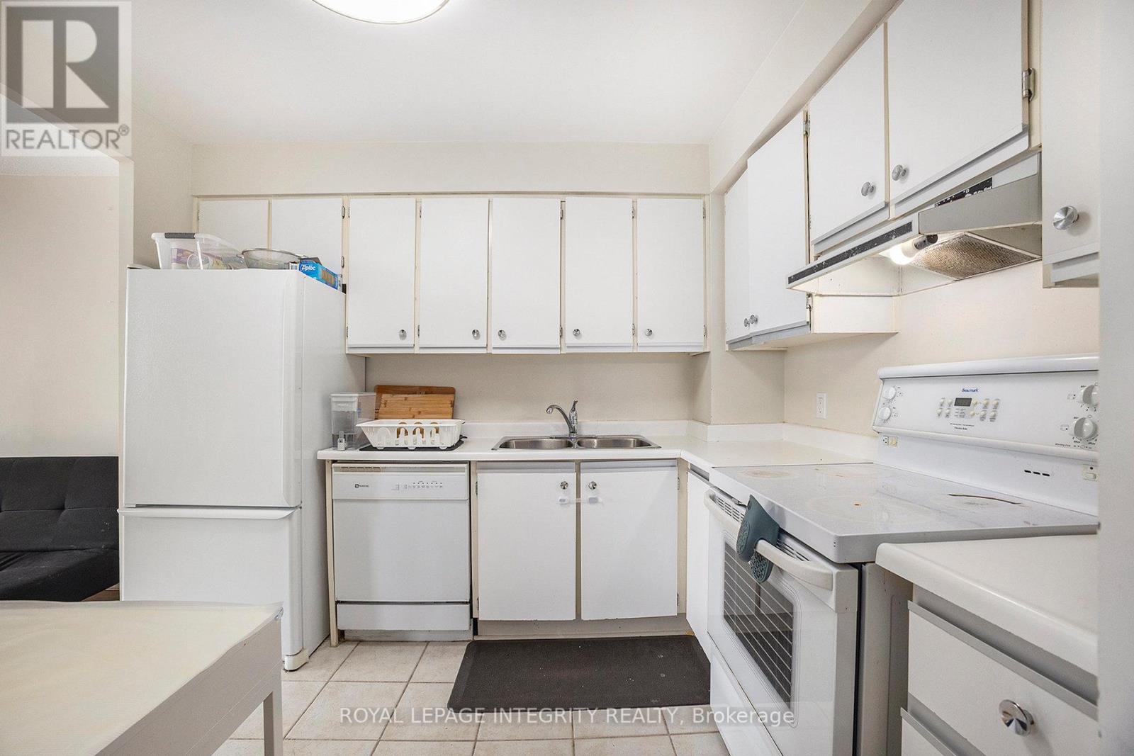 2 Bed, 2 Bath House for Sale in Ottawa – 1608 – 2871 RICHMOND ROAD, Ottawa – MLS# X13488108 - Image 14