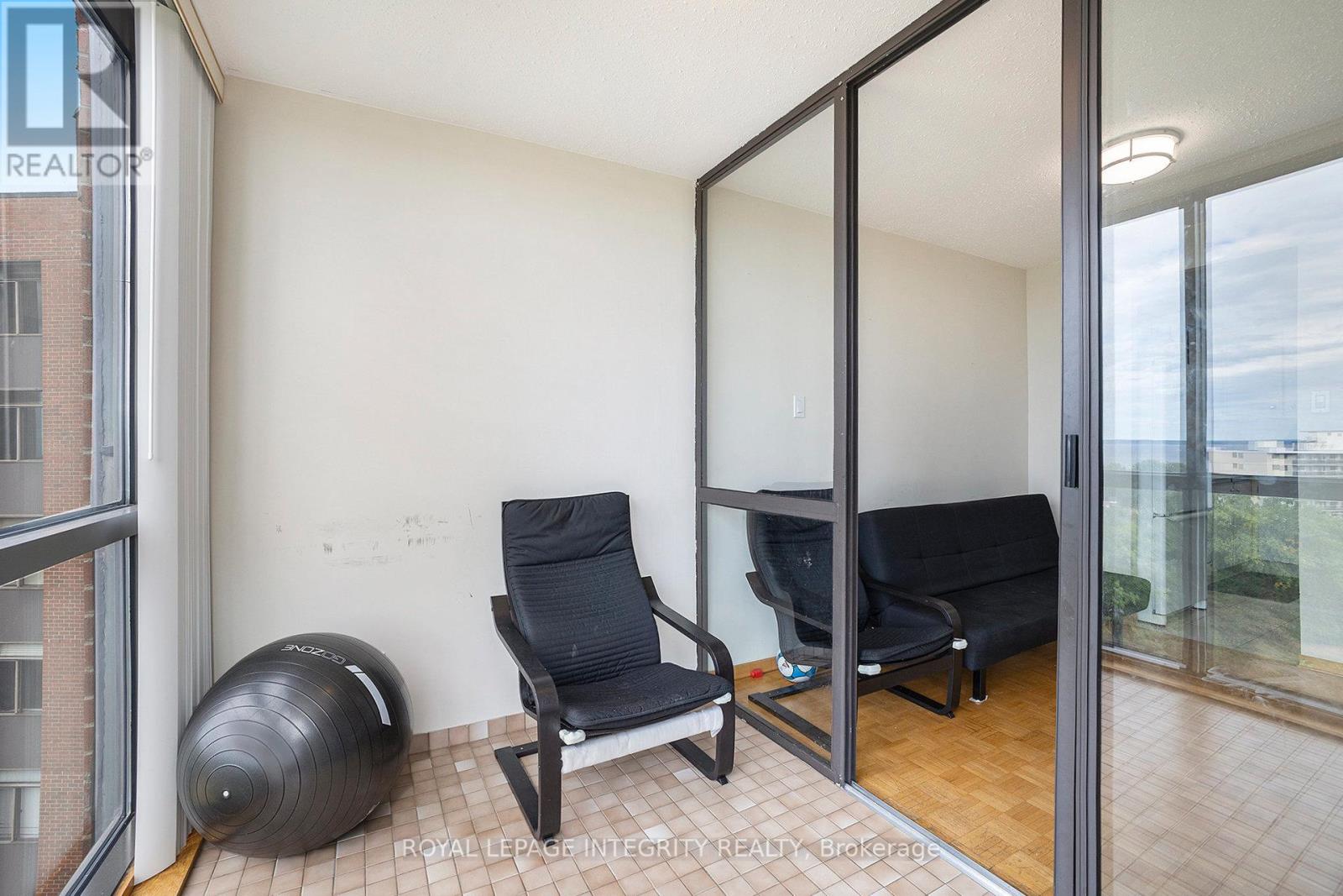 2 Bed, 2 Bath House for Sale in Ottawa – 1608 – 2871 RICHMOND ROAD, Ottawa – MLS# X13488108 - Image 17