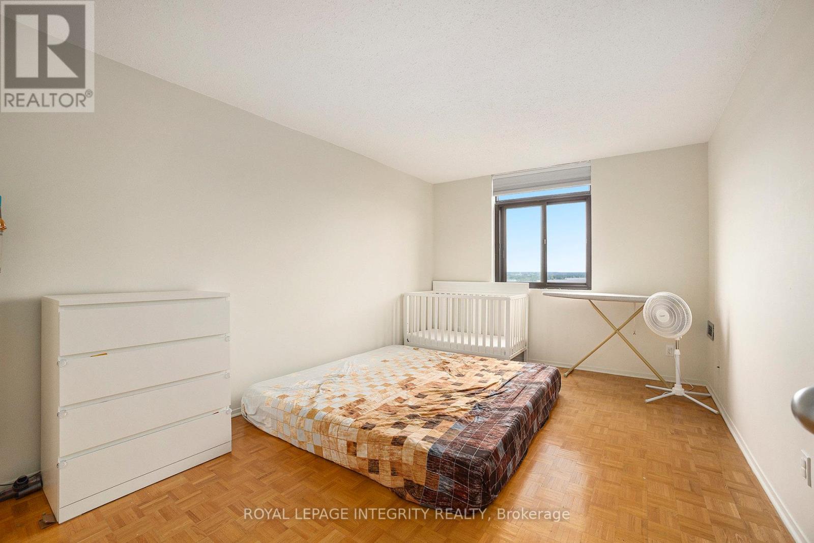 2 Bed, 2 Bath House for Sale in Ottawa – 1608 – 2871 RICHMOND ROAD, Ottawa – MLS# X13488108 - Image 21